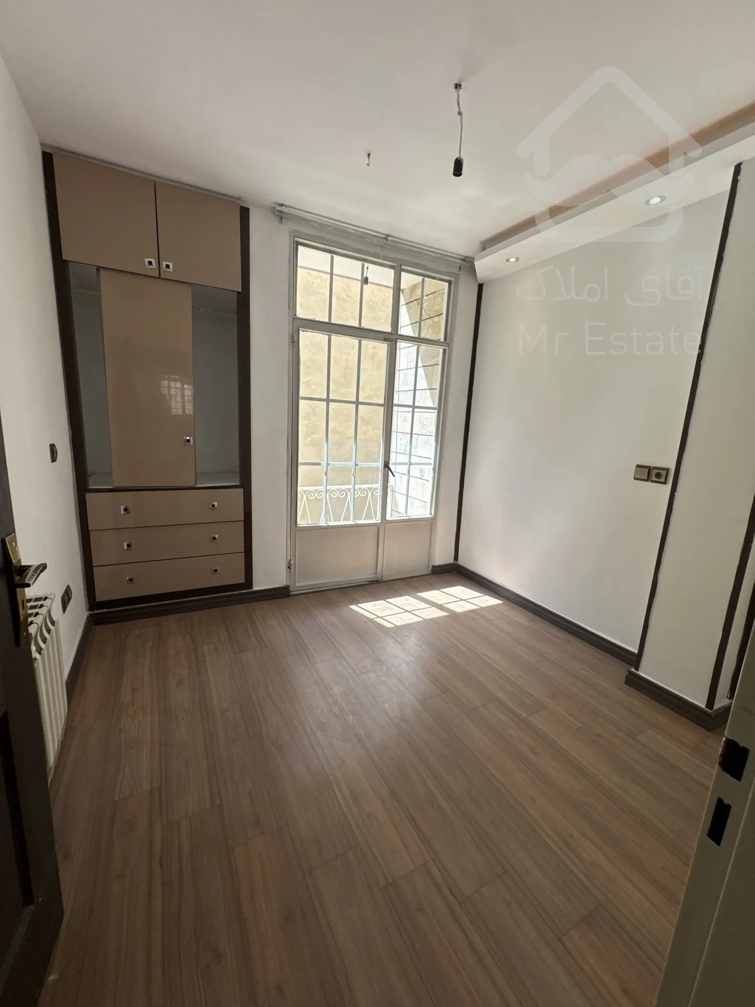 فروش واحد۷۸ متر فردوس غرب