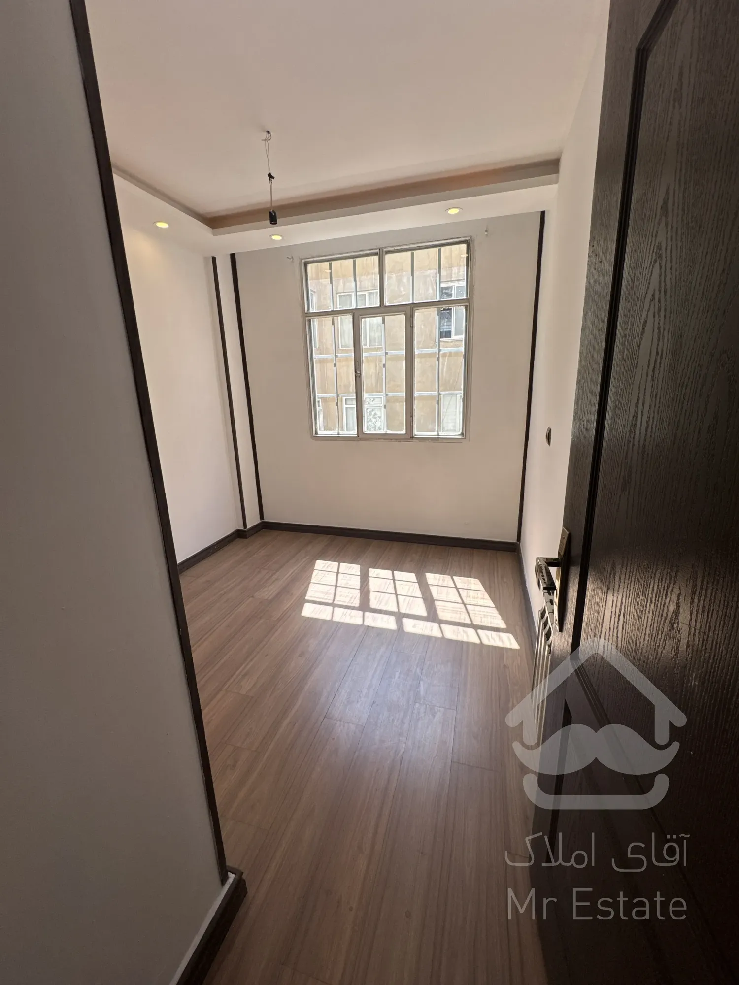 فروش واحد۷۸ متر فردوس غرب