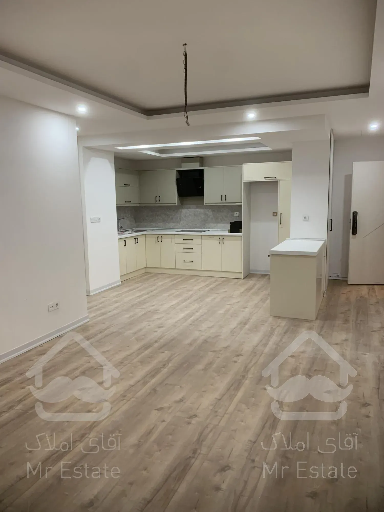 برج سانست دوخواب 96 متری کلیدنخورده