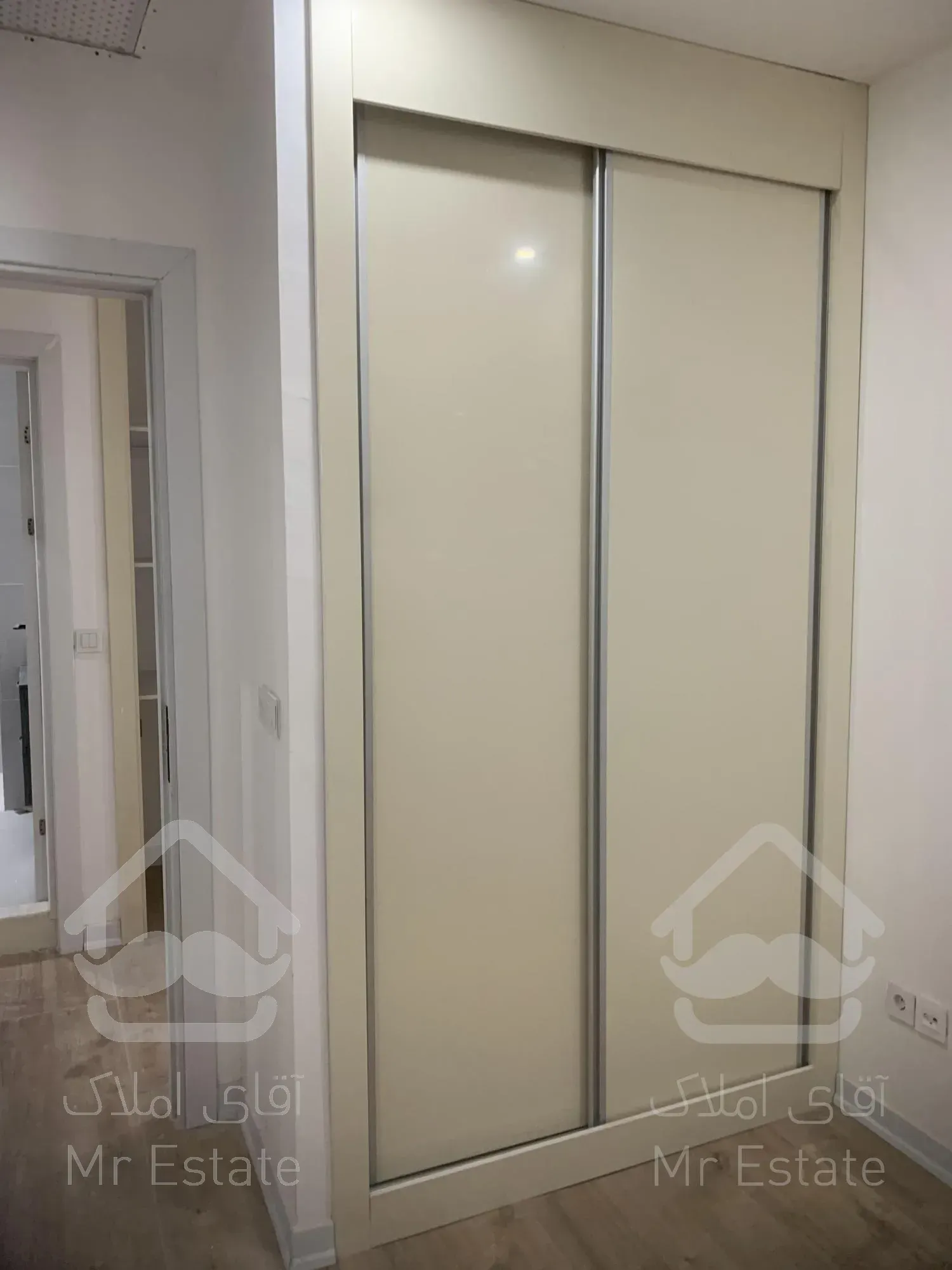 برج سانست دوخواب 96 متری کلیدنخورده