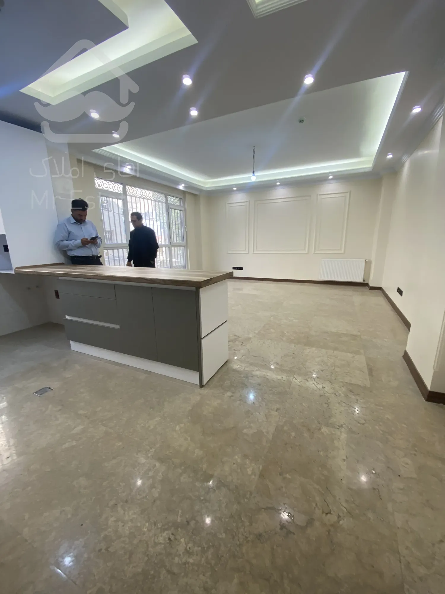 فروش ۸۰متر ۲ خوابه فول امکانات تاپ لوکیشن