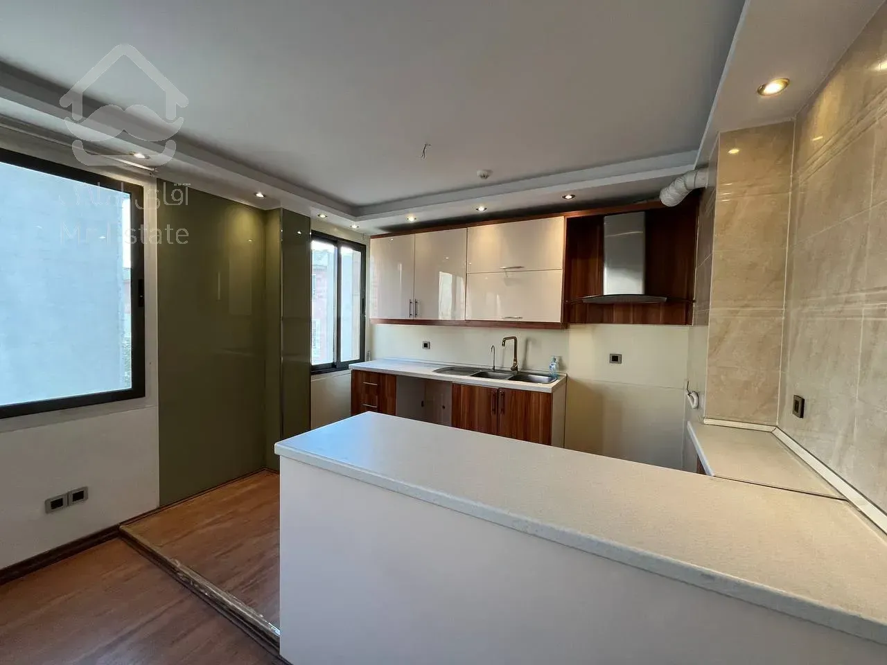 فروش آپارتمان ۷۵ متری ۲ خوابه سالن پرده خور در ارم