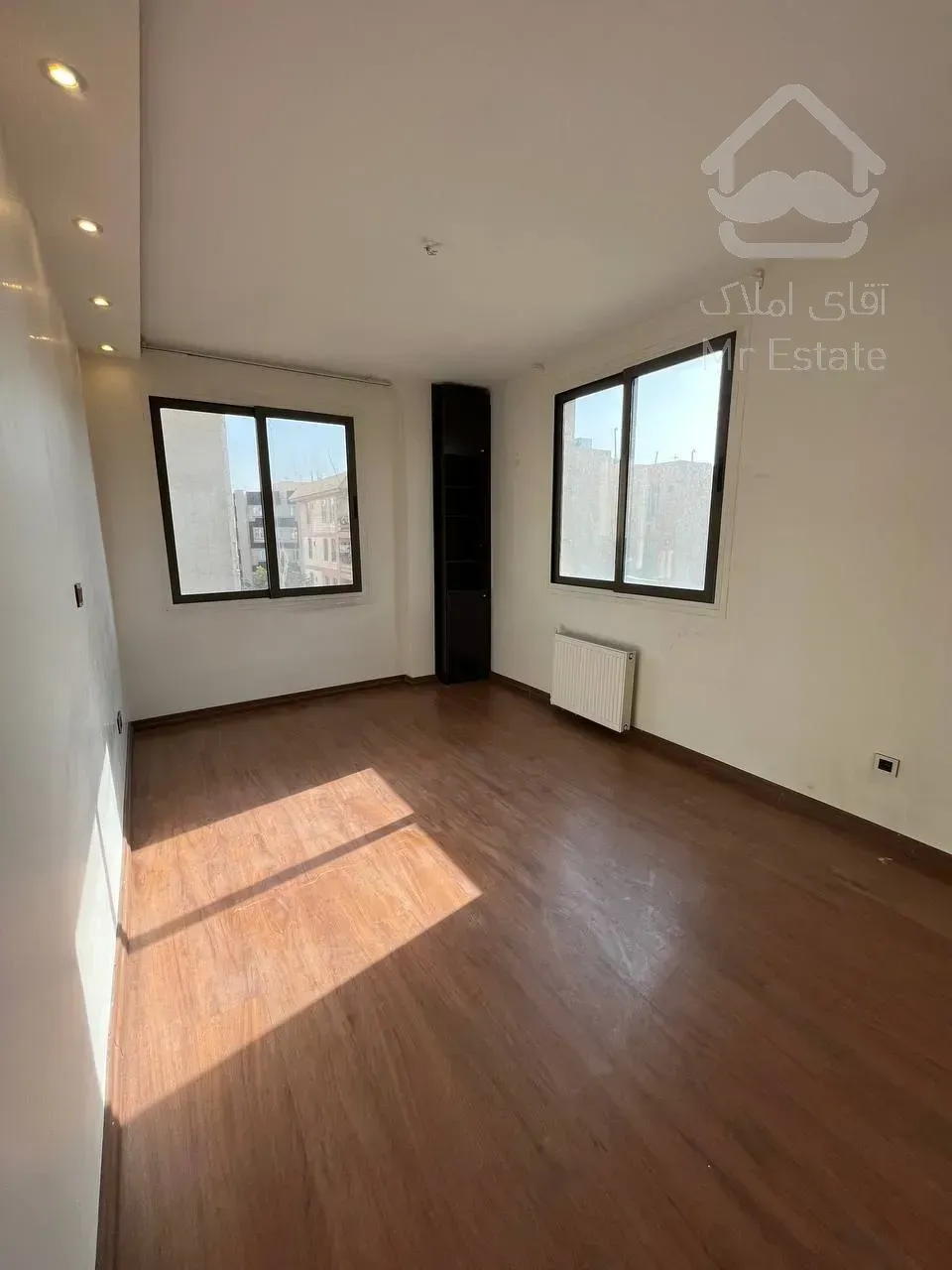 فروش آپارتمان ۷۵ متری ۲ خوابه سالن پرده خور در ارم