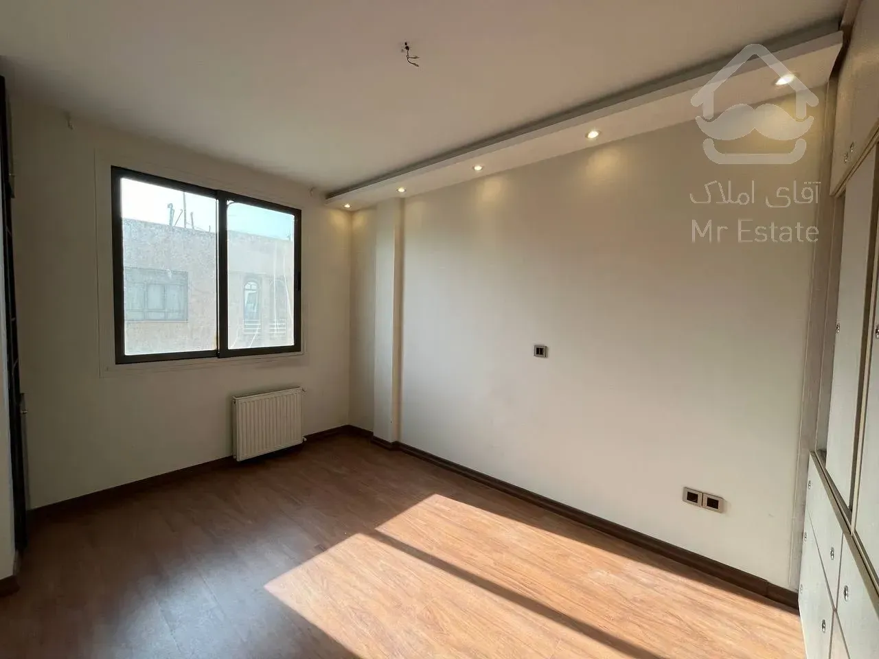 فروش آپارتمان ۷۵ متری ۲ خوابه سالن پرده خور در ارم