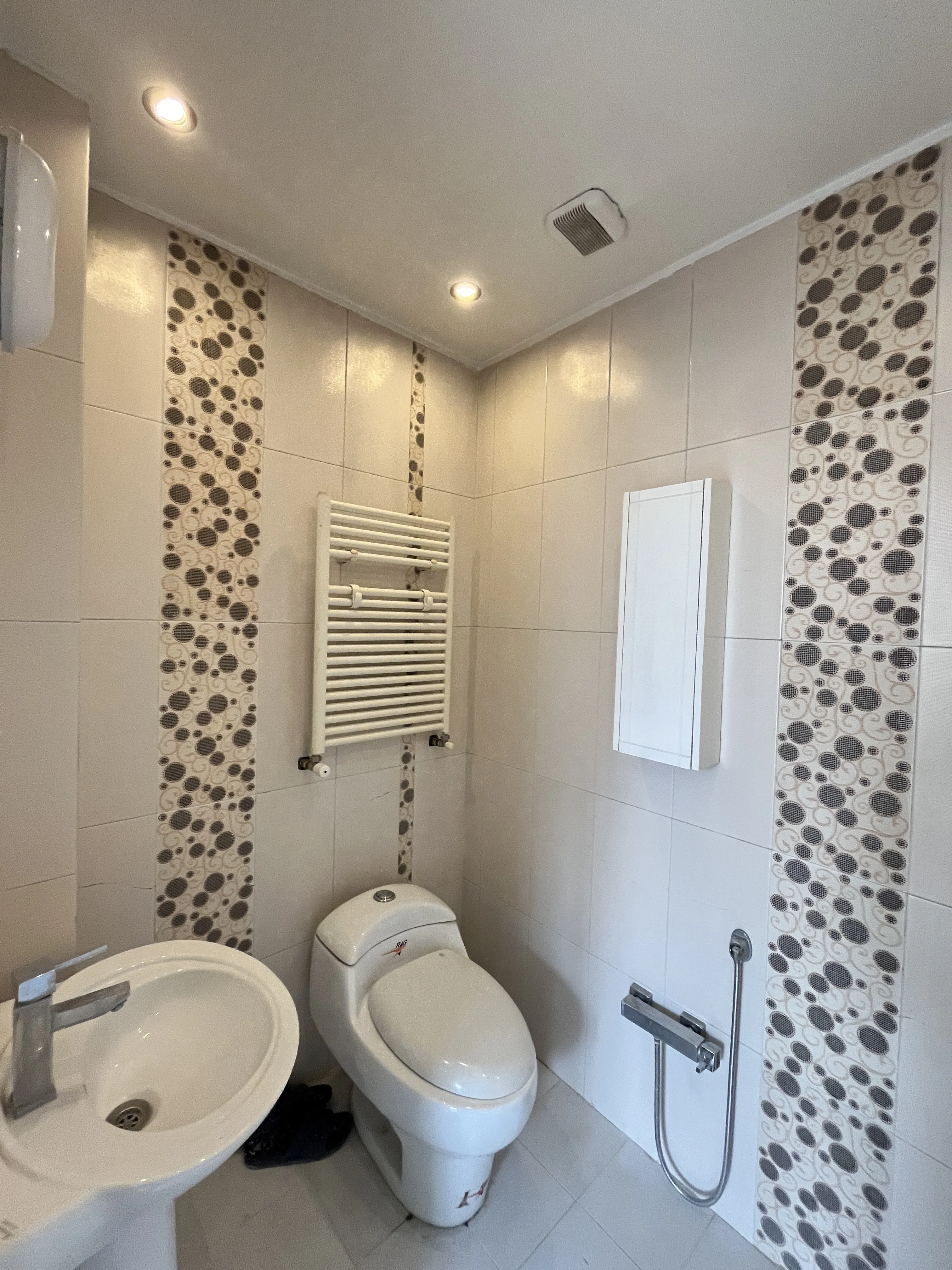 اجاره 110 متر هروی