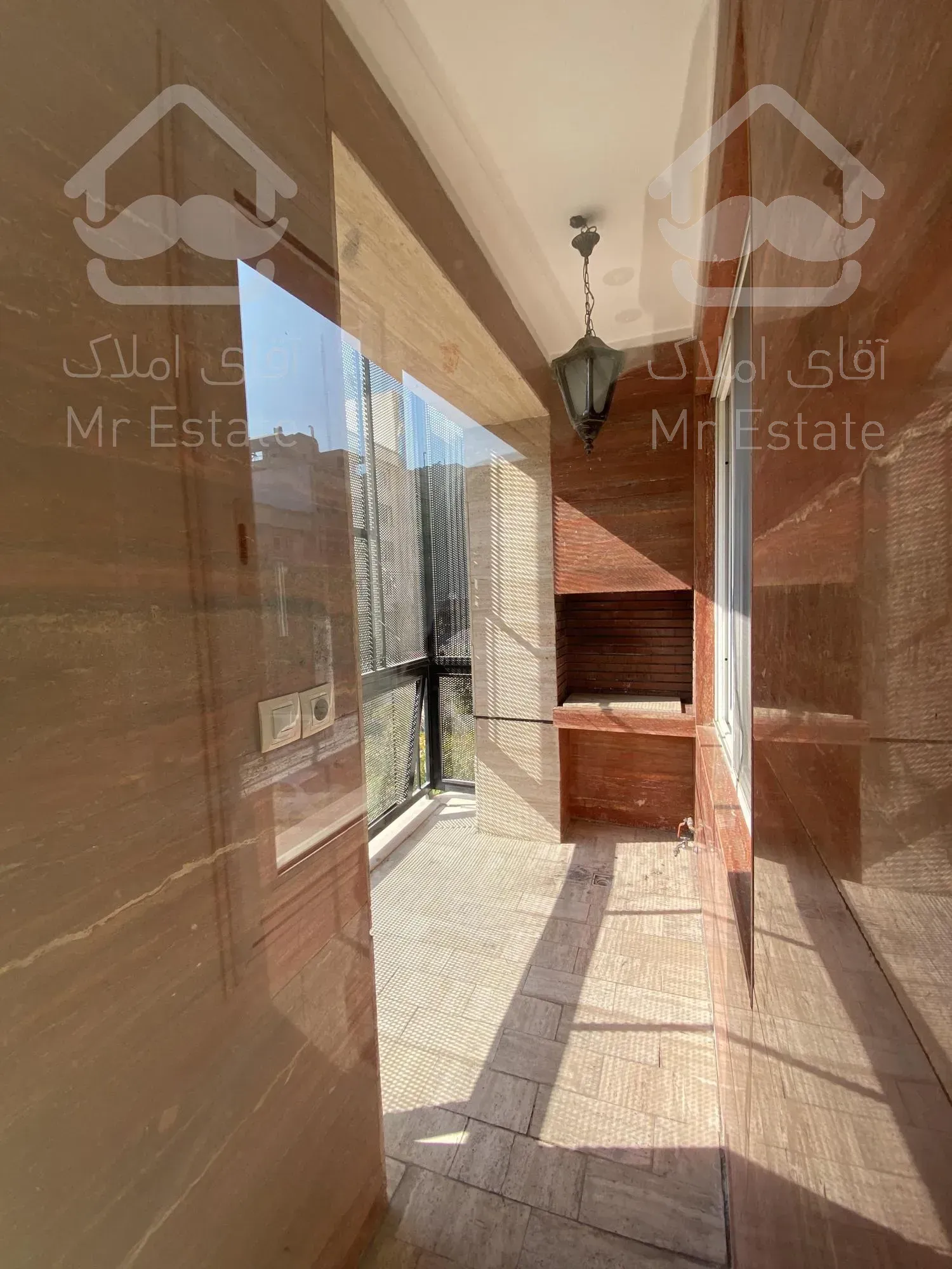 ۱۵۰ متر/۳‌خواب/۲پارکینگ سندی/ نفت