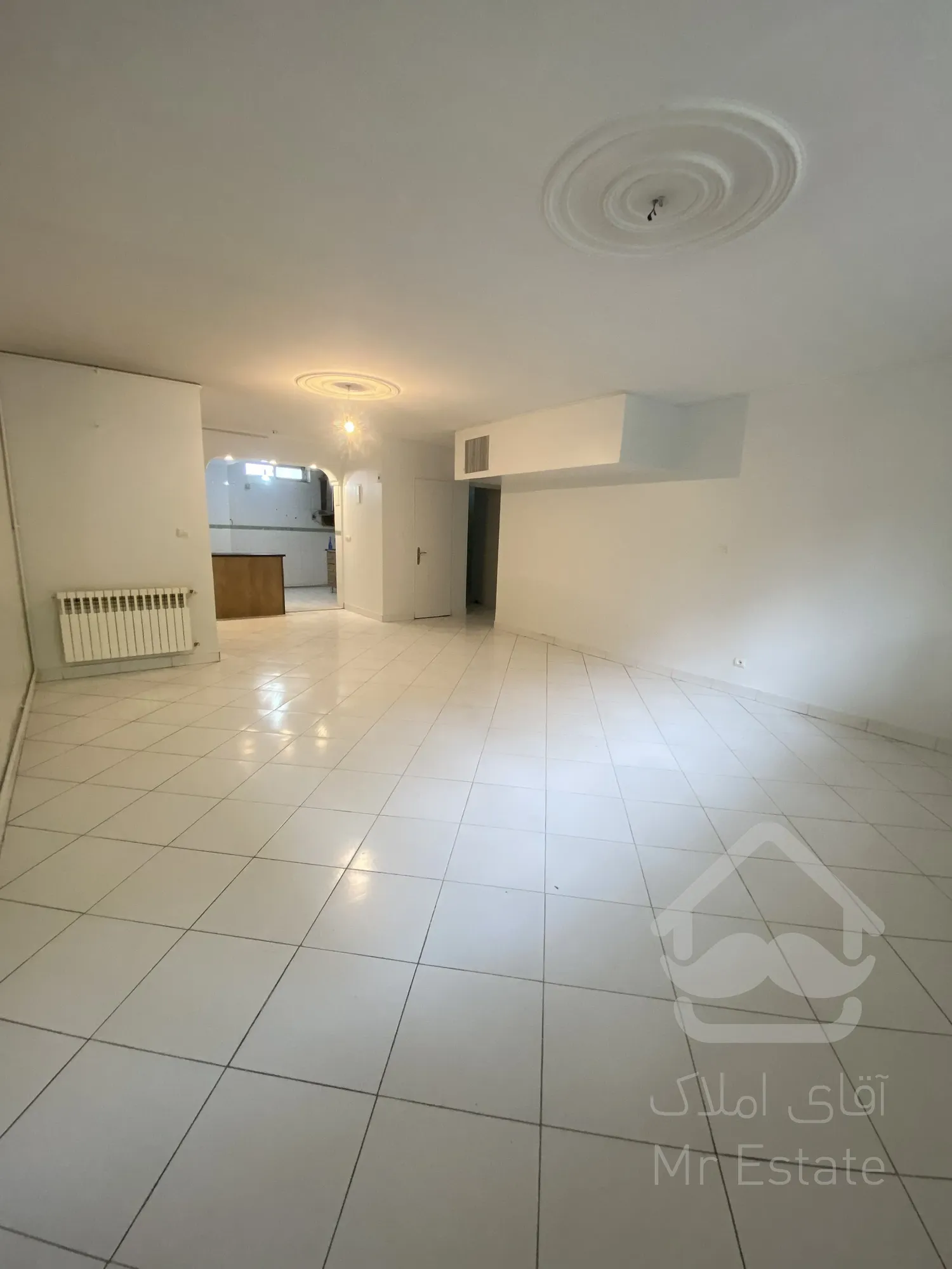 اپارتمان فدک  ۱۰۳ متری