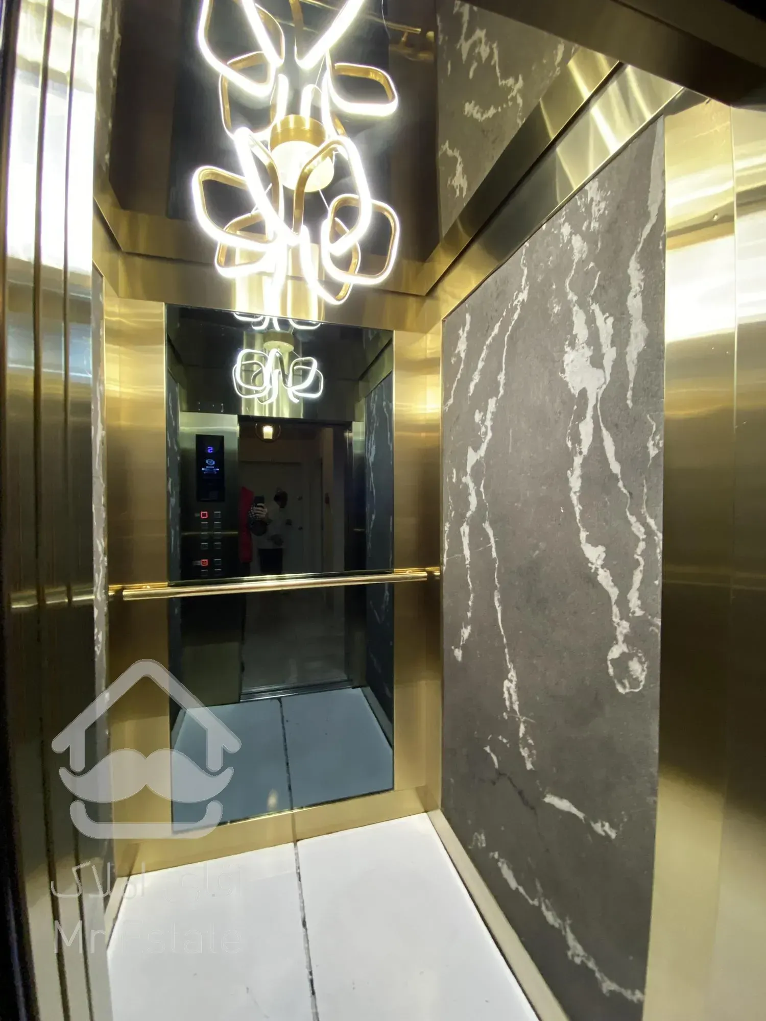 آپارتمان ۷۰متری‌ نوساز در‌ظفر