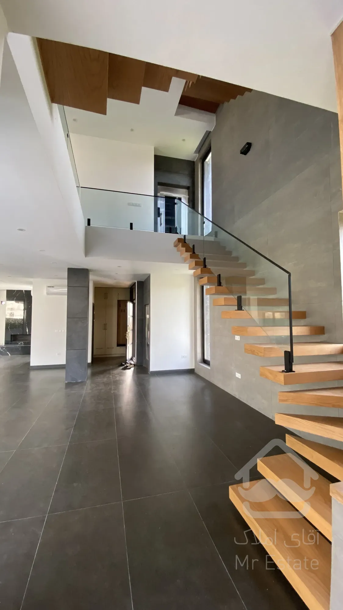 فروش ویلا شهرکی مدرن لاکچری جنب نمک ابرود مازندران