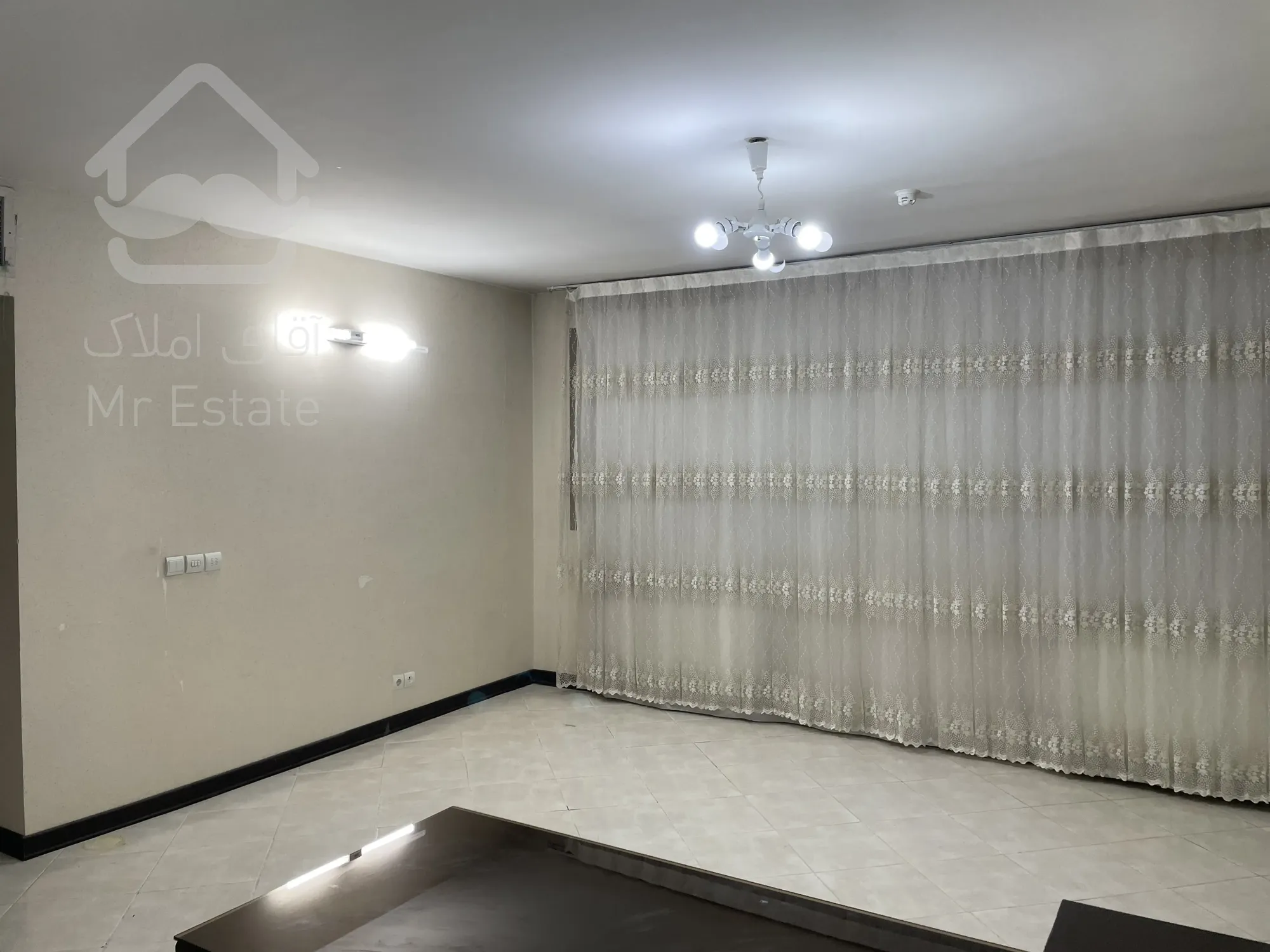 فروش آپارتمان مسکن مهر فولادشهر،محله E2، سند تک برگ