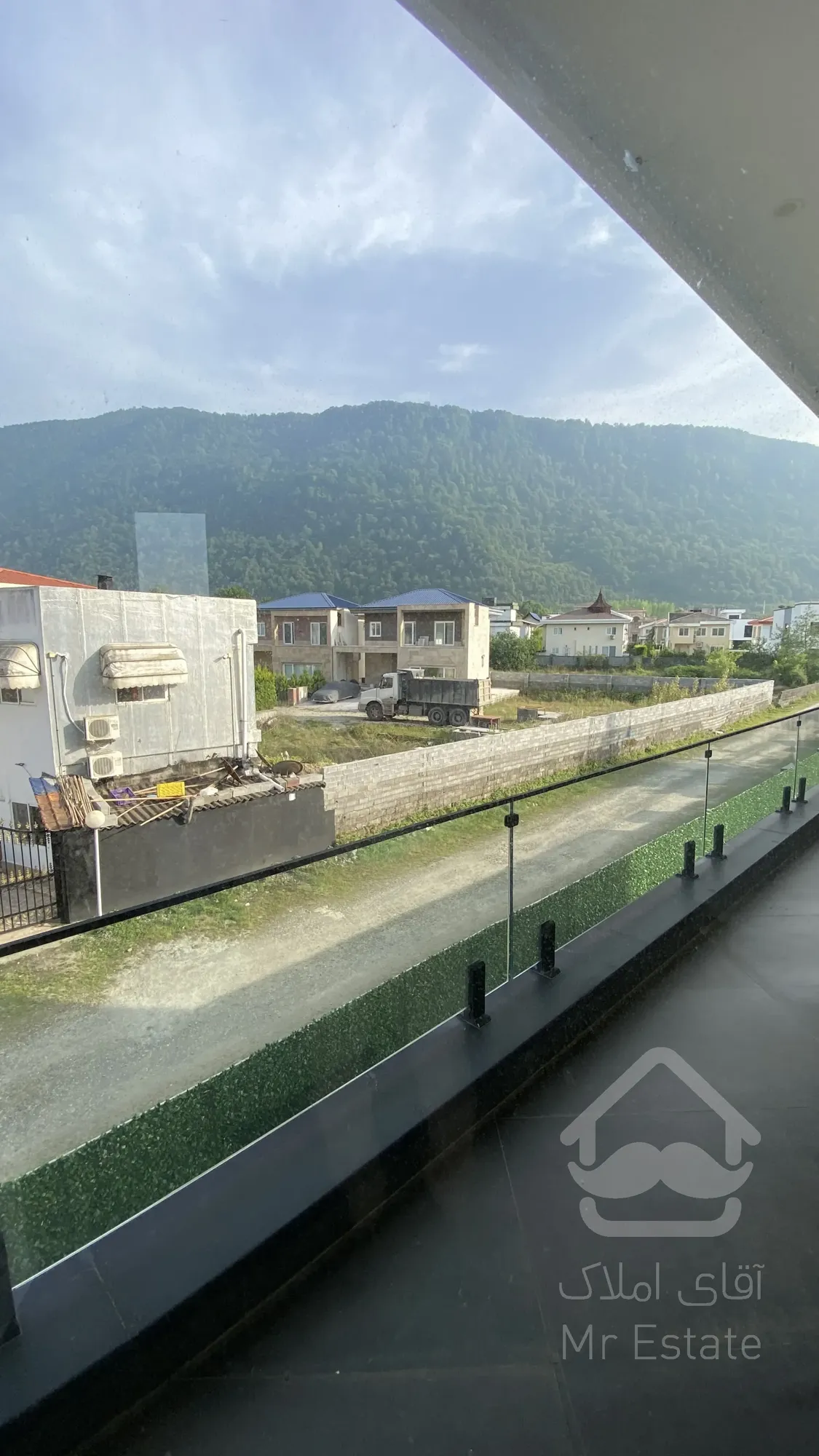 فروش ویلا شهرکی مدرن لاکچری جنب نمک ابرود مازندران