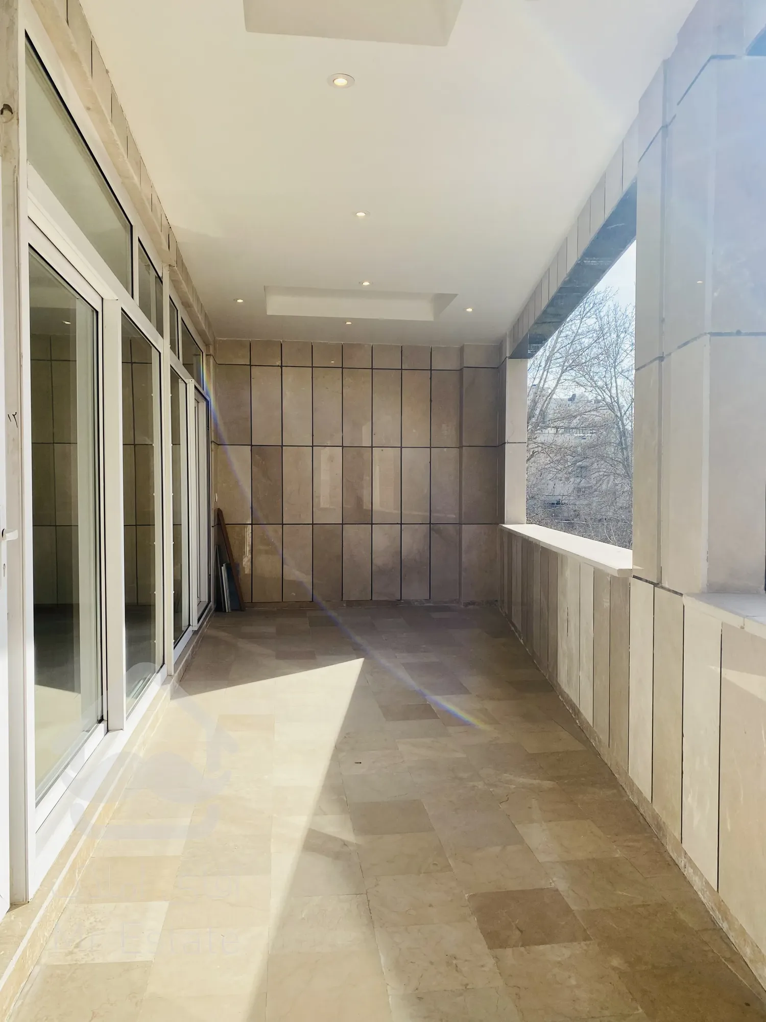 350متر 4خواب اکازیون در فرمانیه