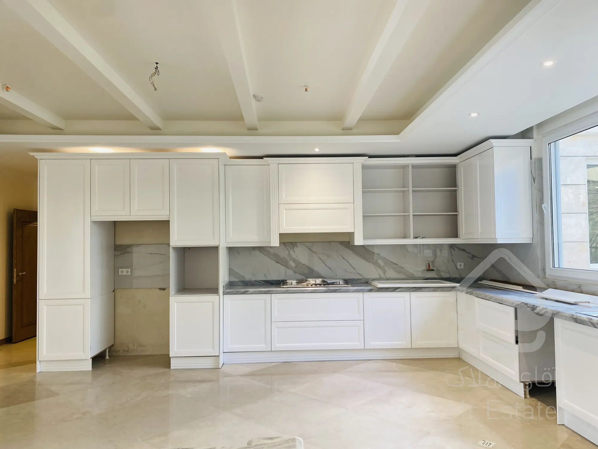 350متر 4خواب اکازیون در فرمانیه