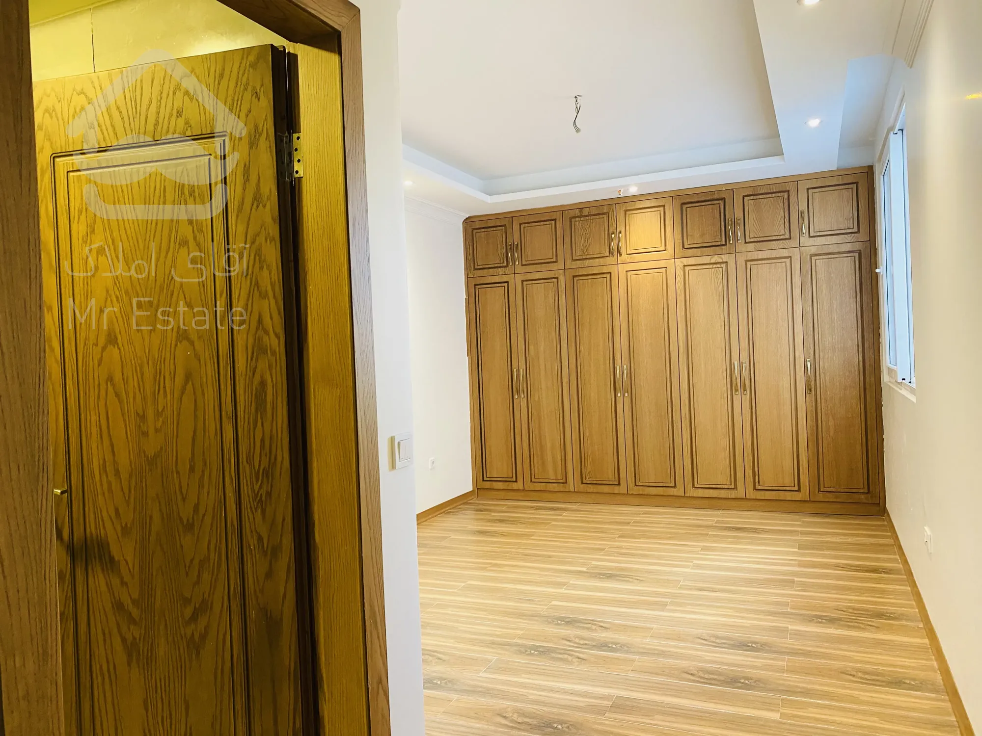 350متر 4خواب اکازیون در فرمانیه