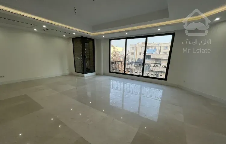 فروش 135 متری پاسداران