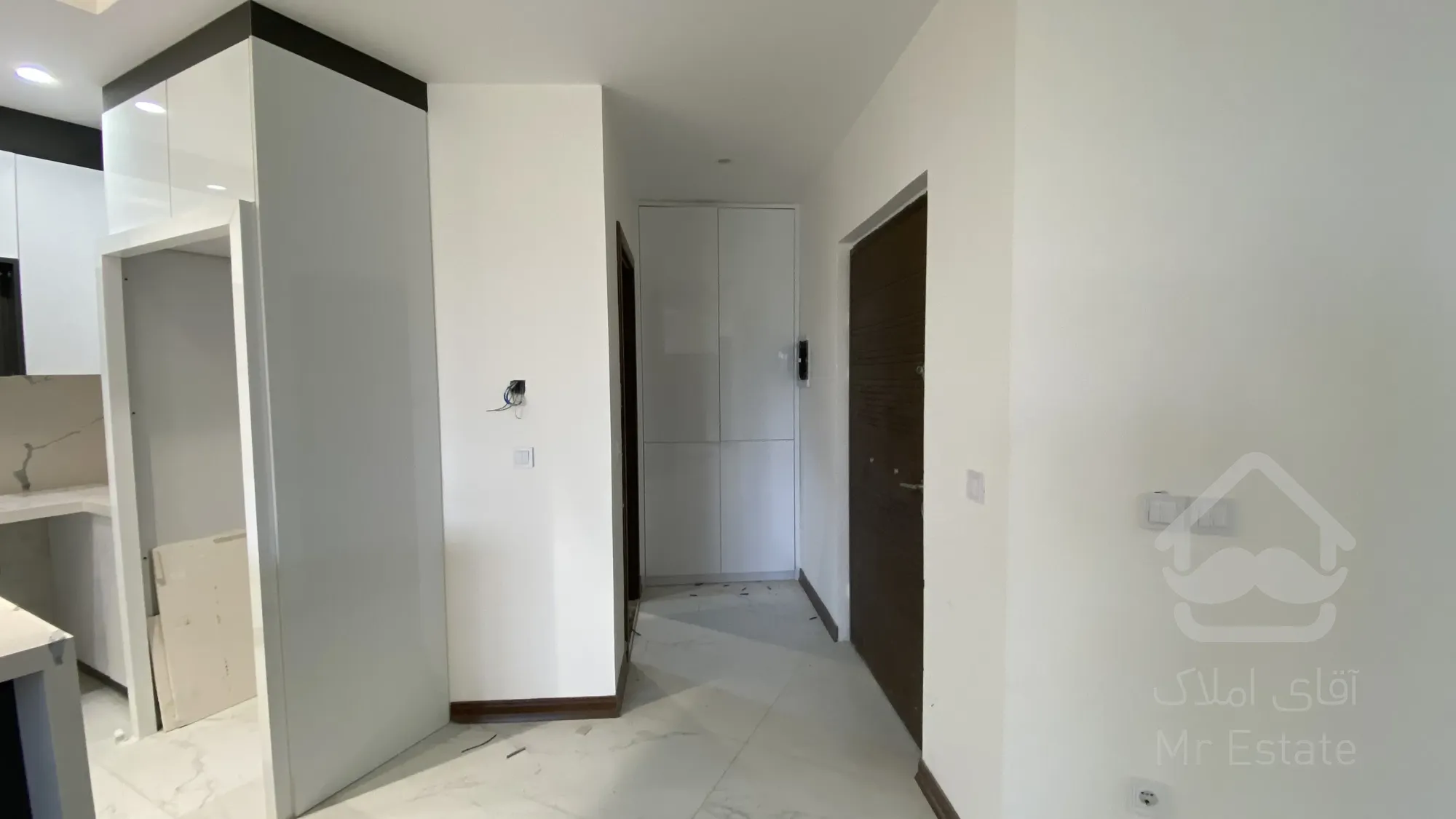 فروش آپارتمان  93متری کیش