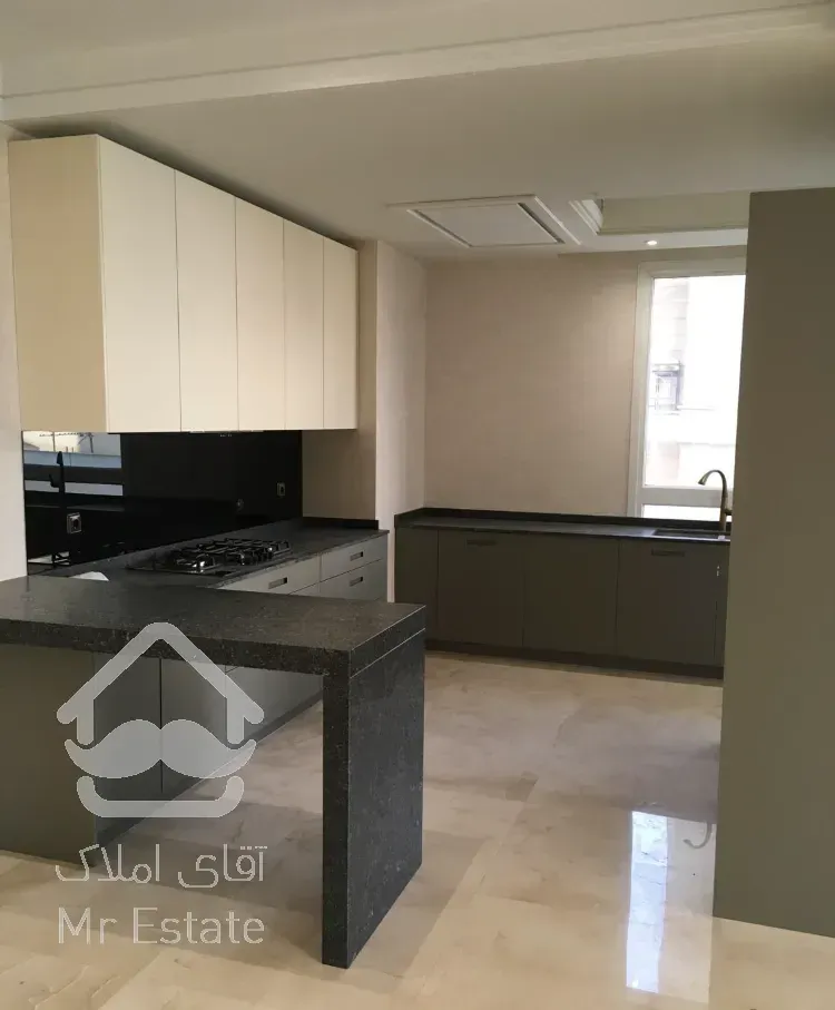 قبا 150 متر کلید نخورده