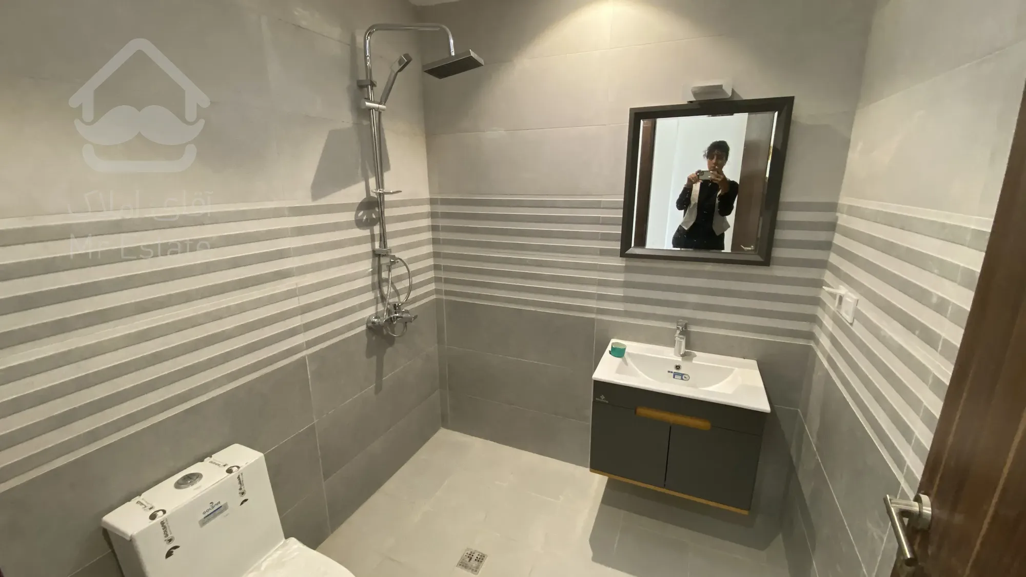 فروش آپارتمان  93متری کیش