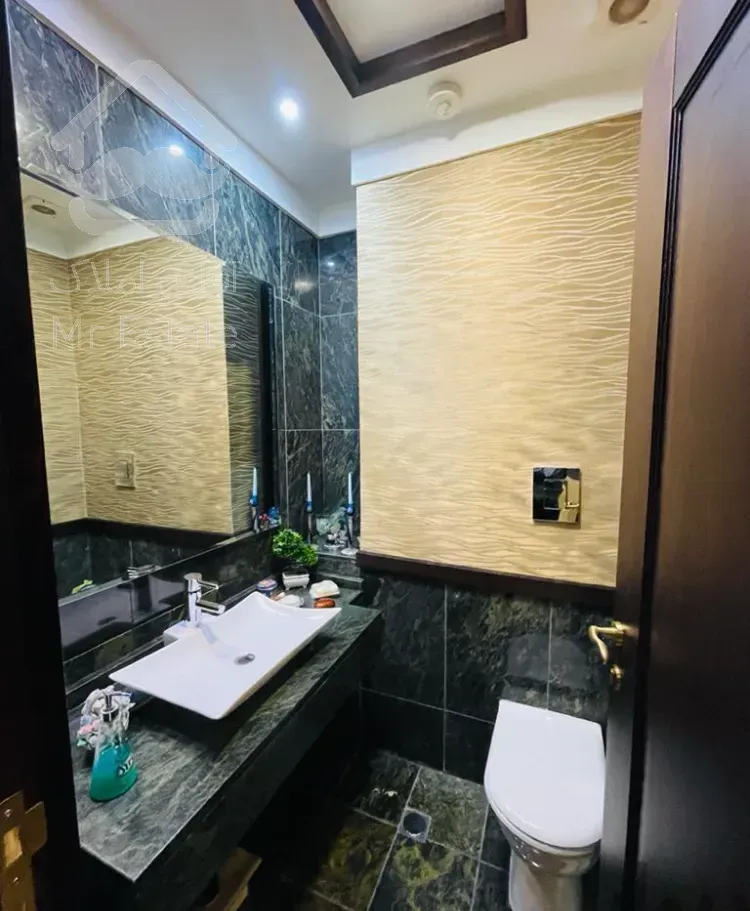 فروش 200 متری جهانتاب