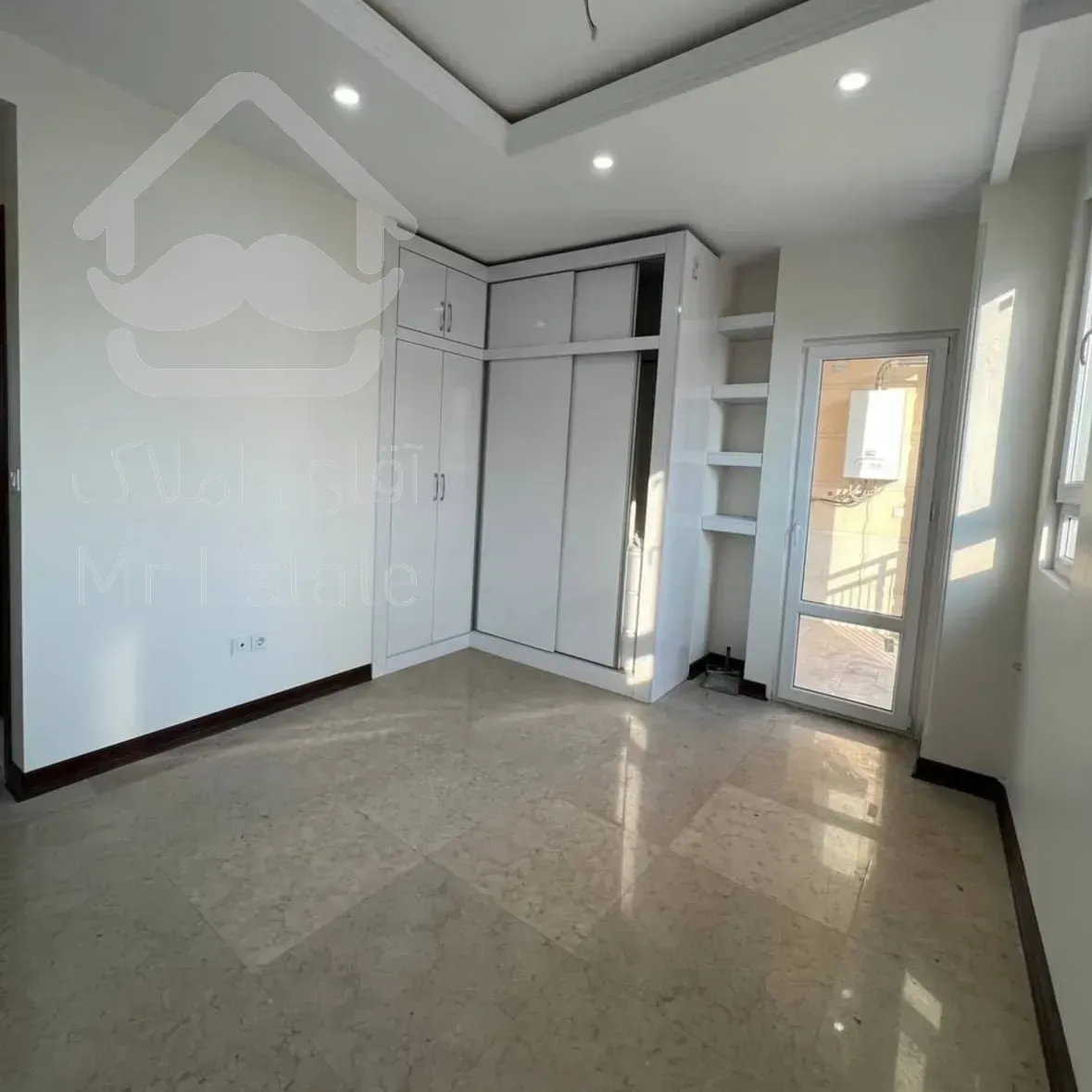 فروش آپارتمان ۸۵ متری رو به آفتاب نما تراورتن در جنت آباد مرکزی