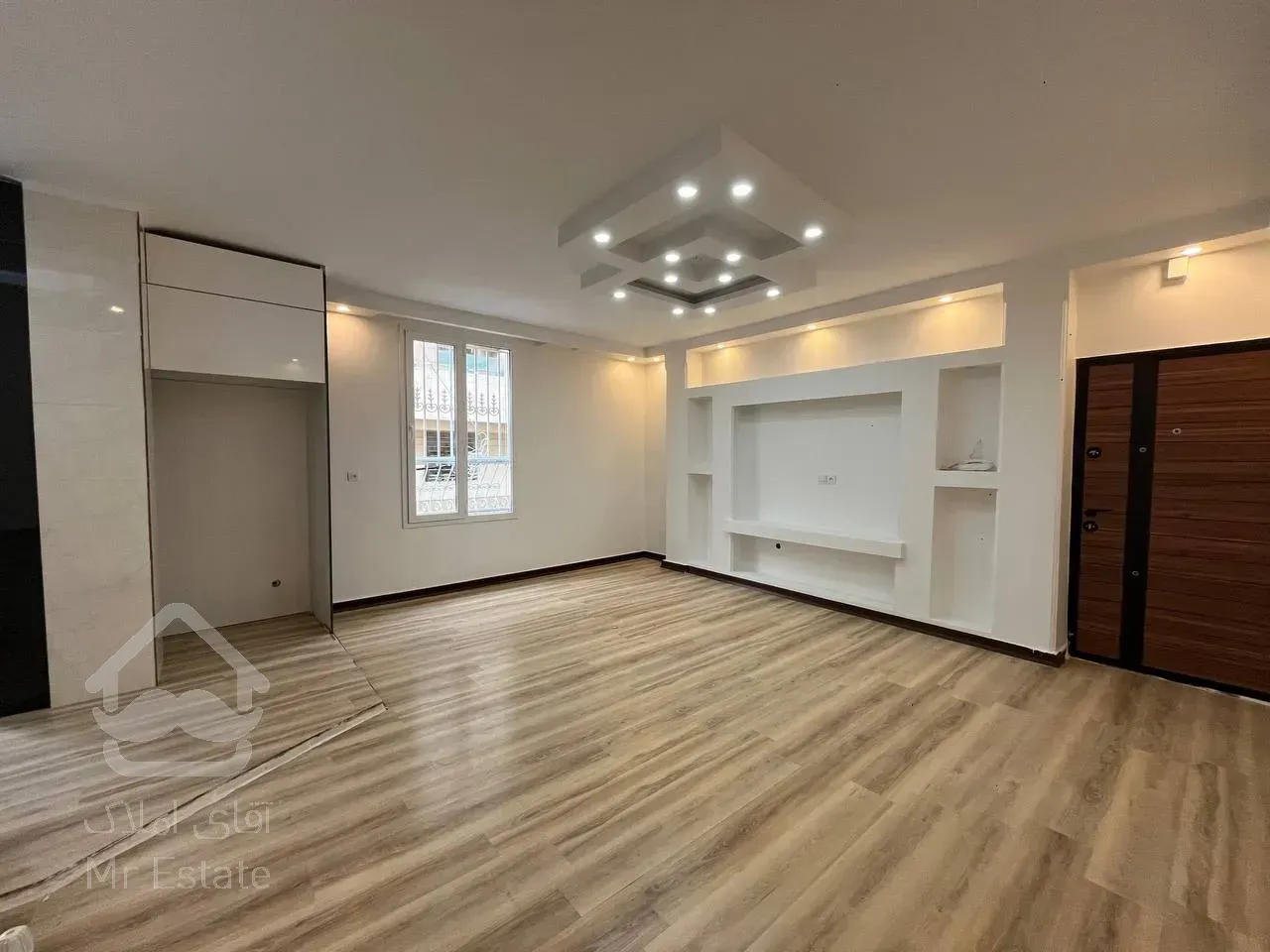 رهن و اجاره آپارتمان ۸۵ متری ۲ خواب فول امکانات در باغ فیض