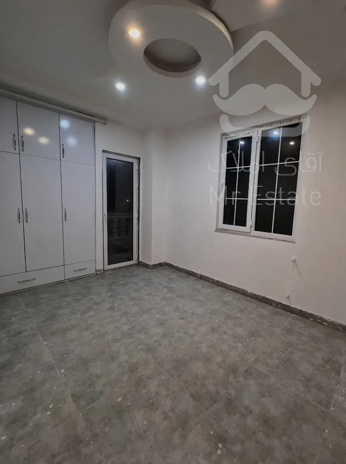 فروش آپارتمان در باغ فیض/ سالن پرده خور