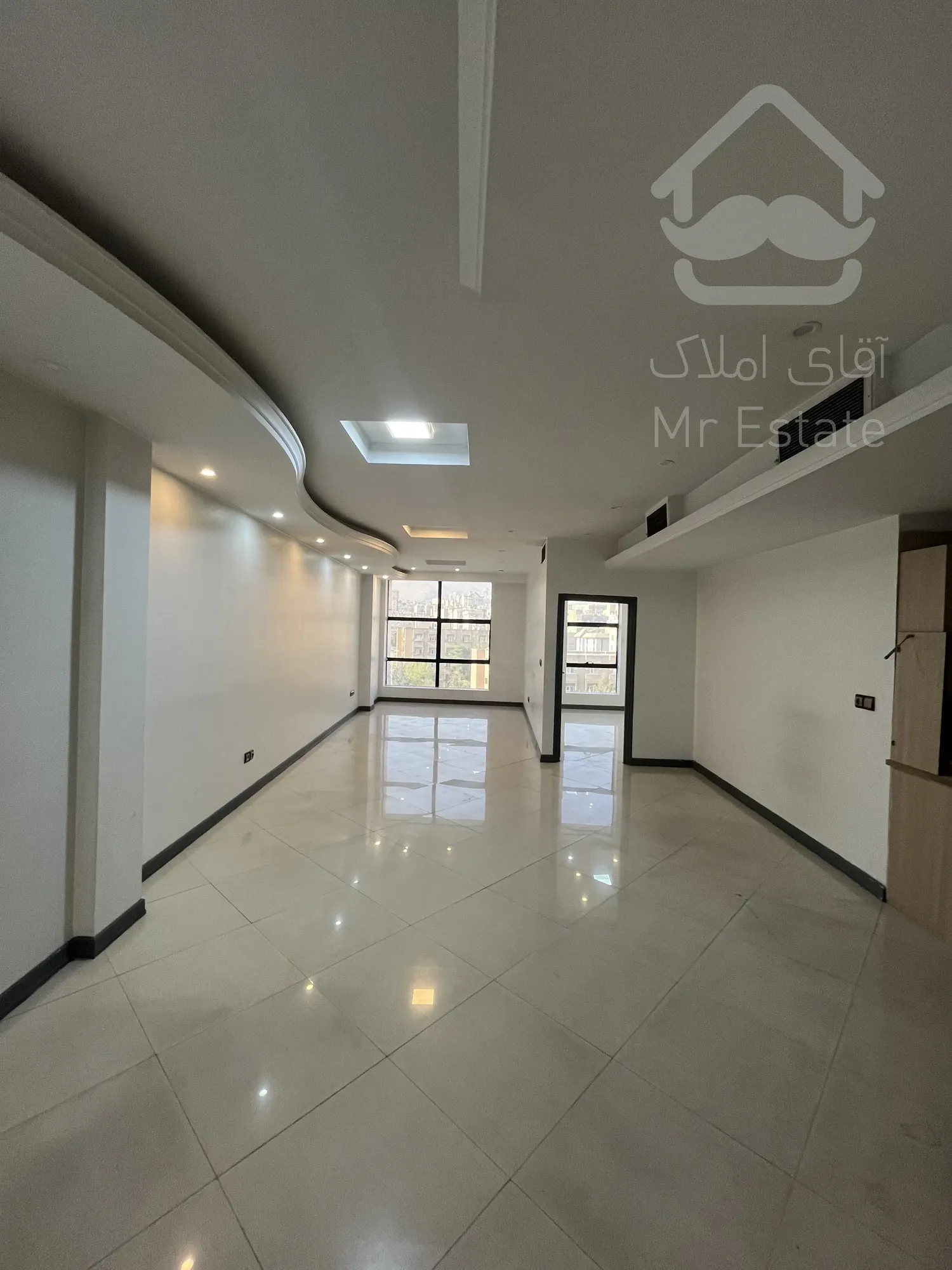 ۹۰ متر ویوو آزاد شهرک هما