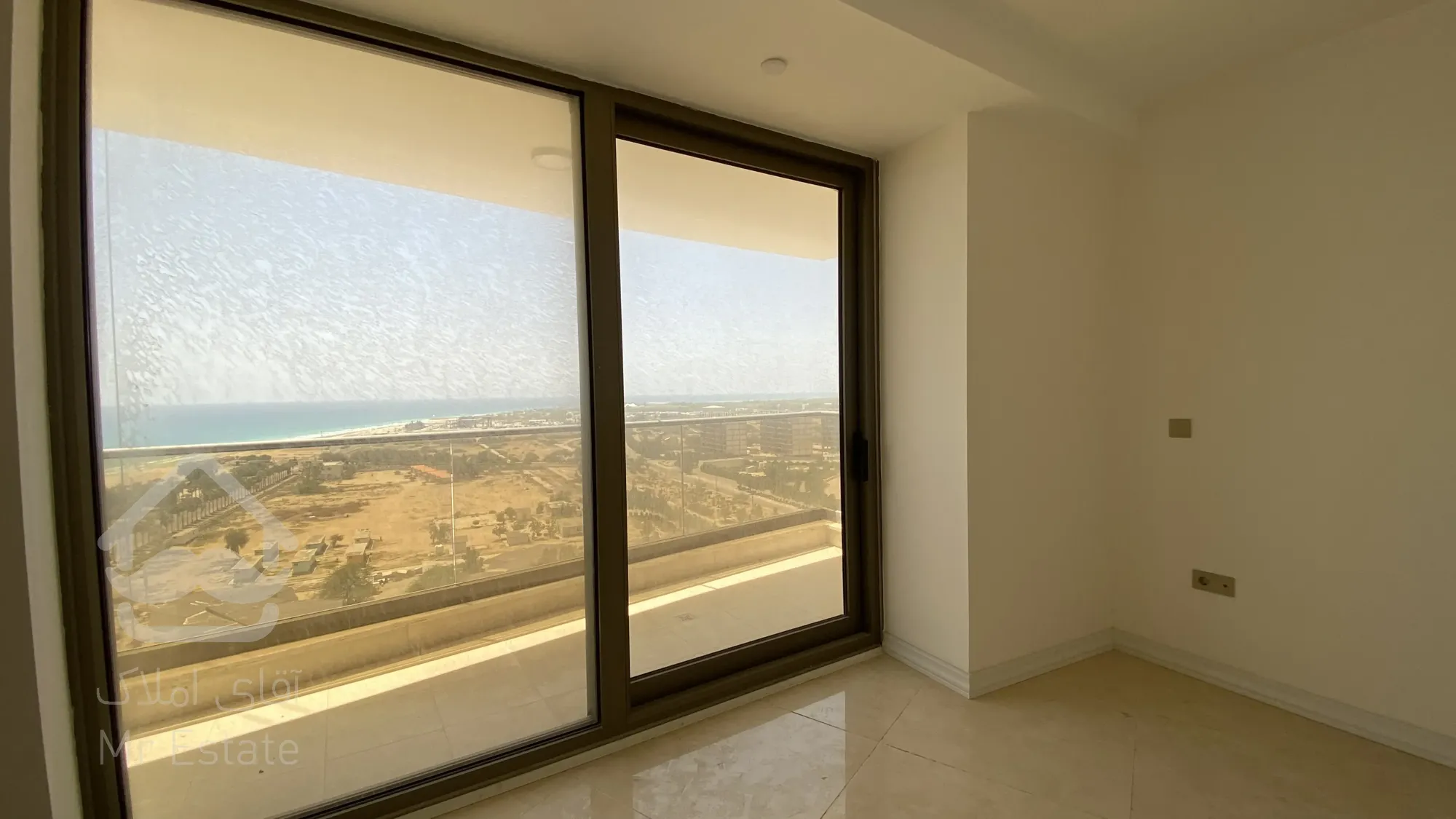 فروش آپارتمان 102متری در کیش