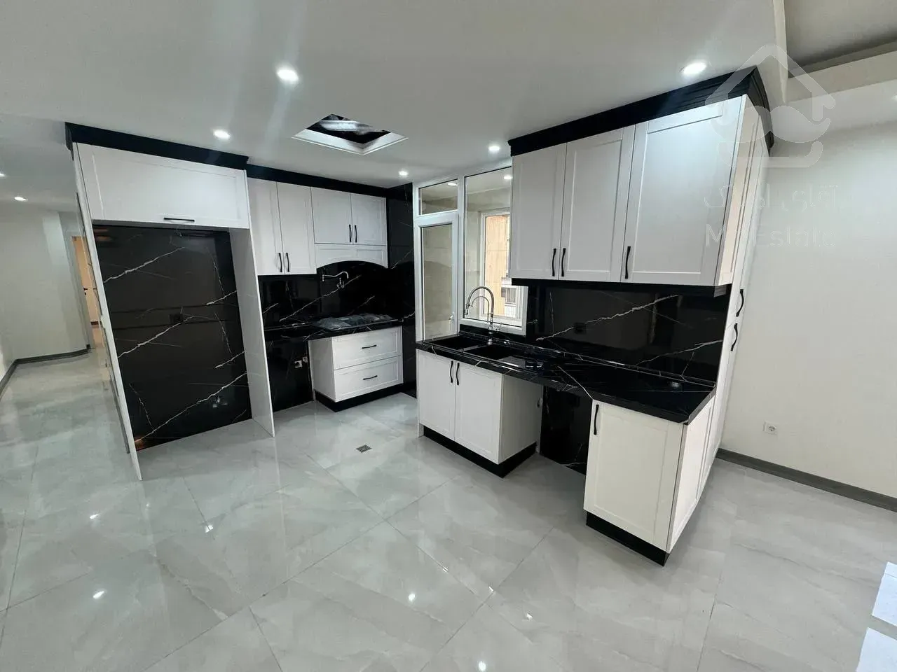 فروش آپارتمان ۷۷ متری ۲ خوابه سالن پرده خور در پروانه شمالی