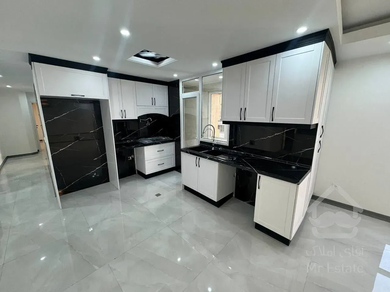 فروش آپلرتمان ۸۵ متری ۲ خوابه فول امکانات نما ترتورتن در جنت آباد مرکزی