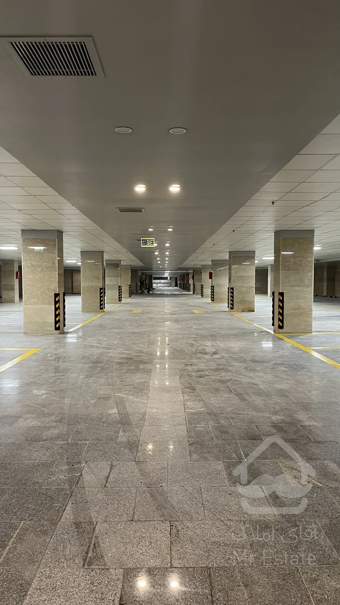 فروش واحد تجاری در پاساژ رونیکامال