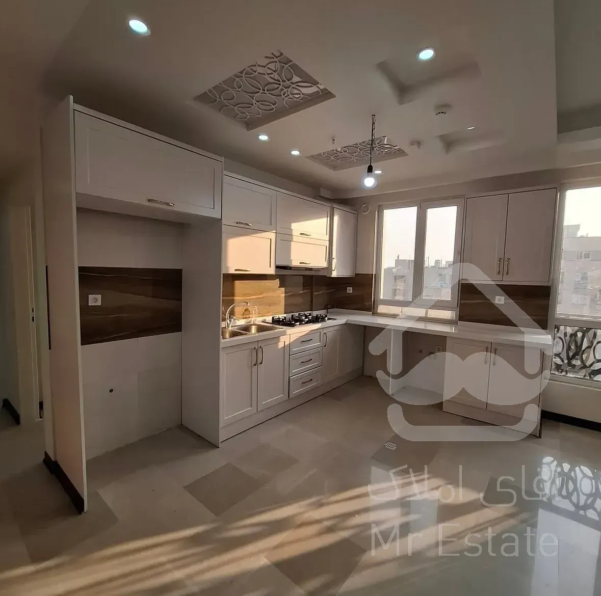 ۱۱۵متر۲خوابه فول امکانات رو به آفتاب در فردوس