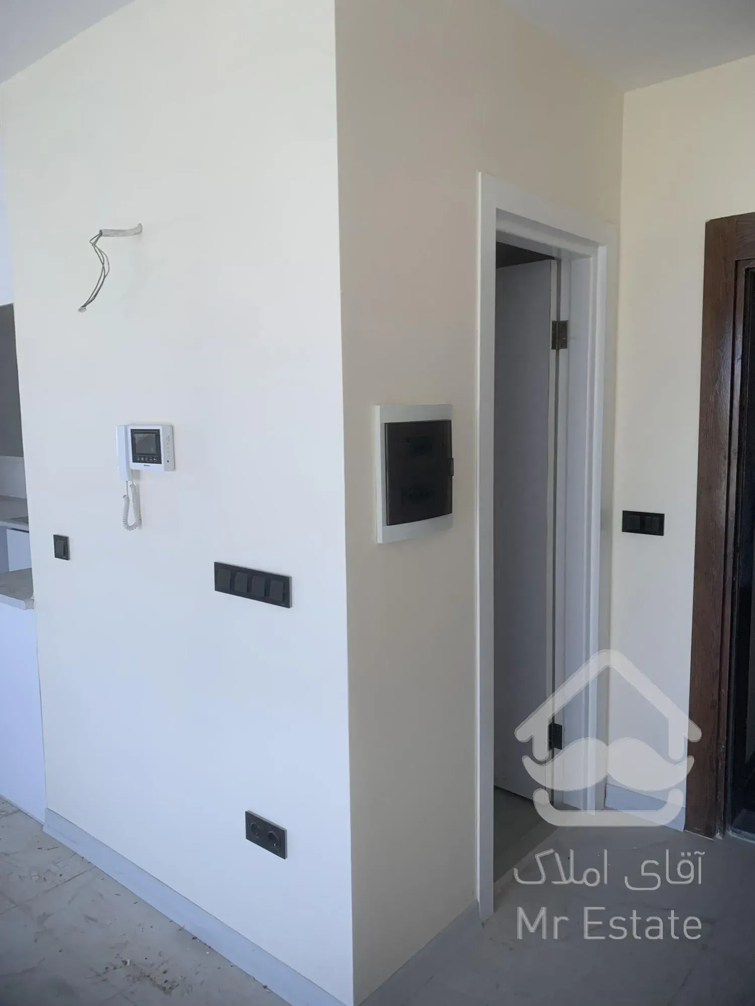 رهن و اجاره یکخواب 80 متری ارگ مرجان کلیدنخورده