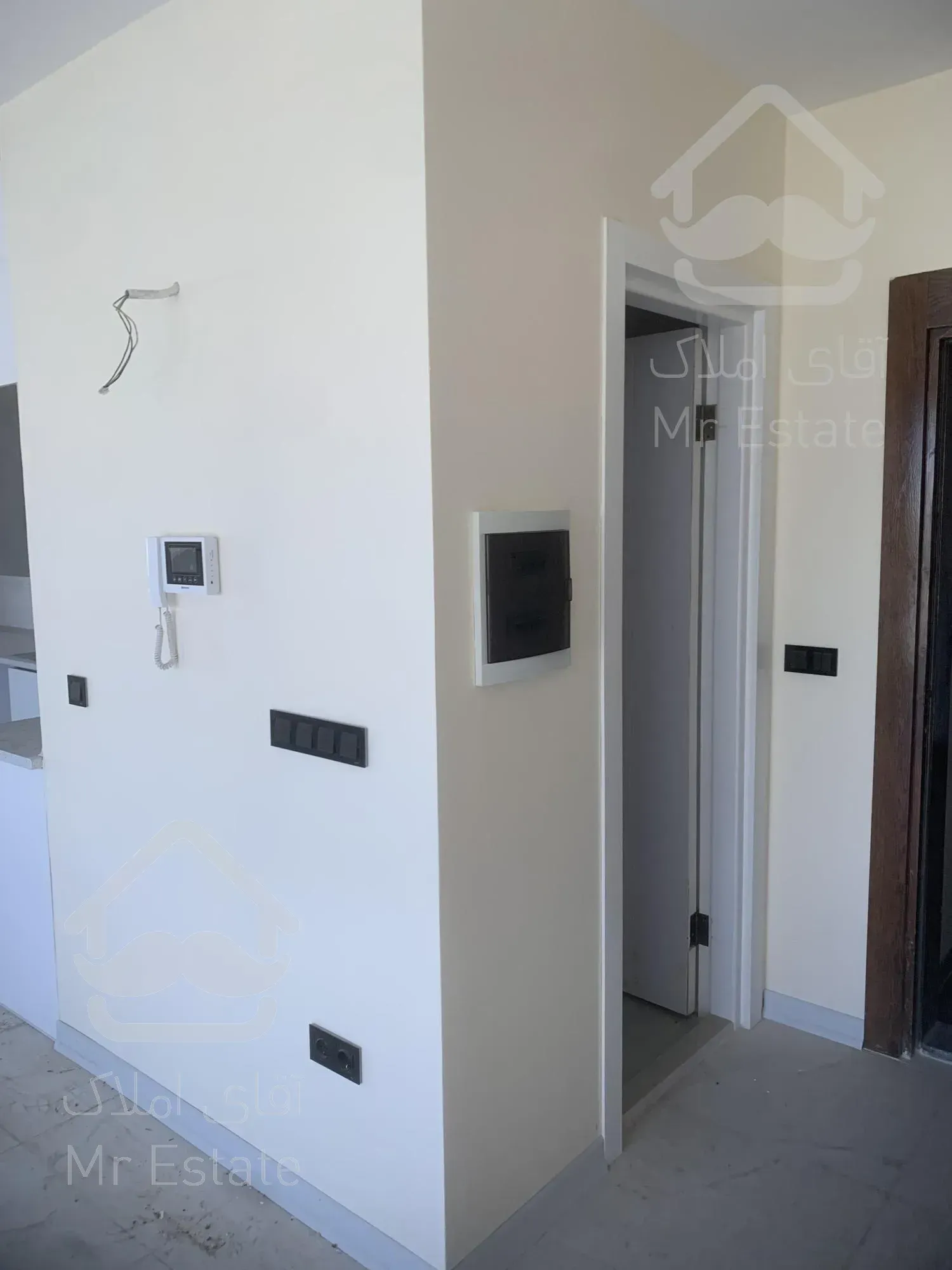 مجتمع ارگ مرجان یکخواب ۹۰ متری کلیدنخورده