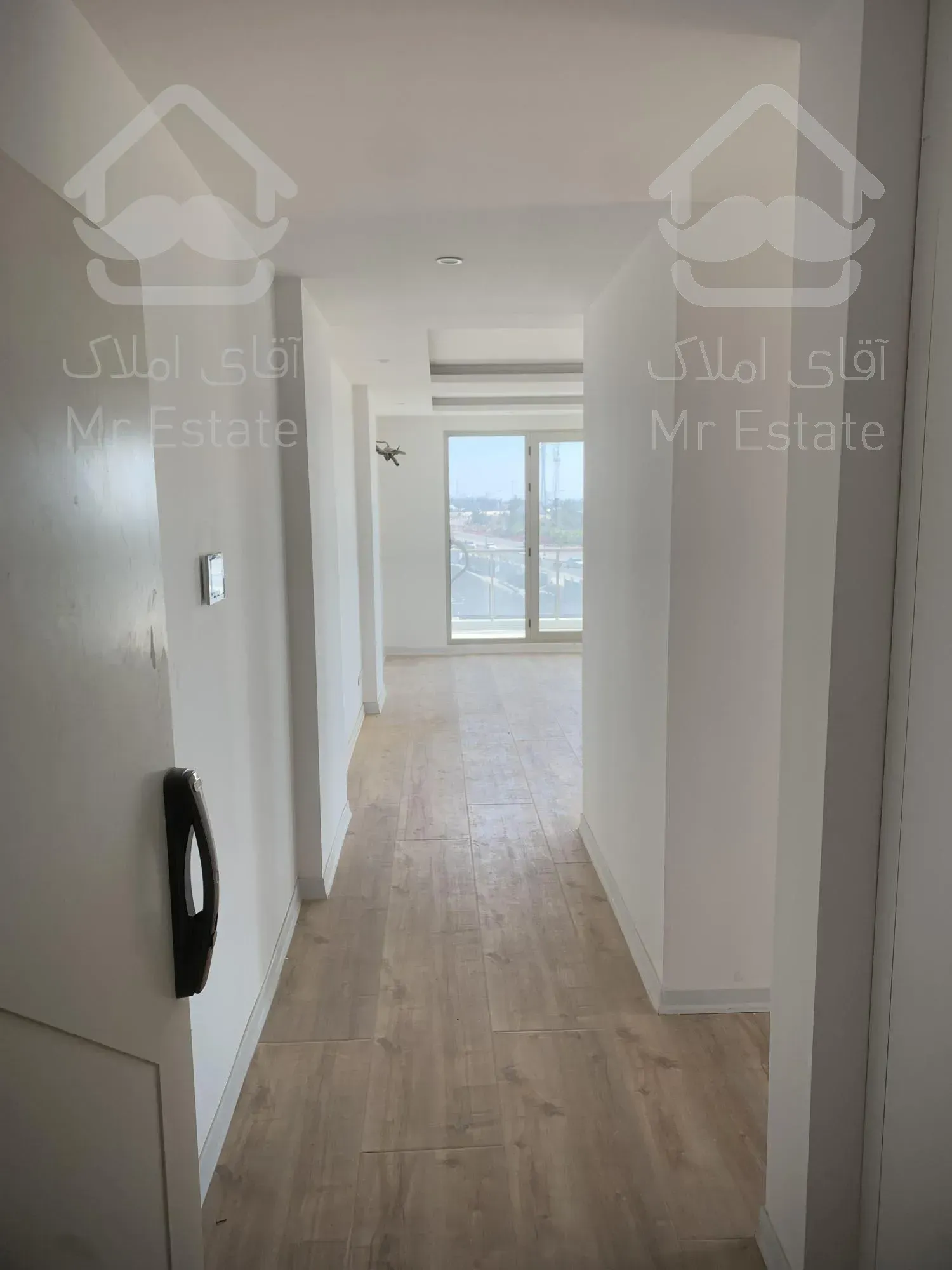 فروش دوخواب 110متری آکواریومی برج سانست صدف