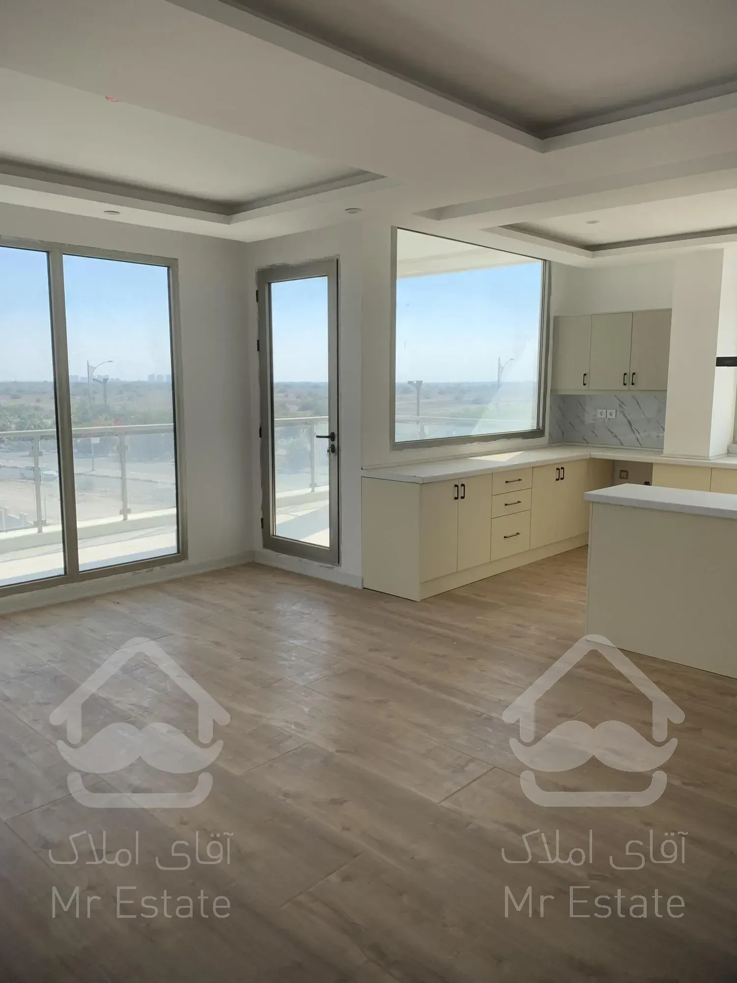 فروش دوخواب 110متری آکواریومی برج سانست صدف