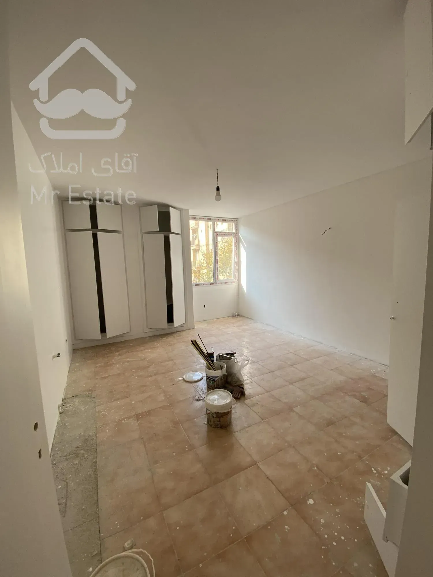 ۱۰۸ متر سند اداری ظفر