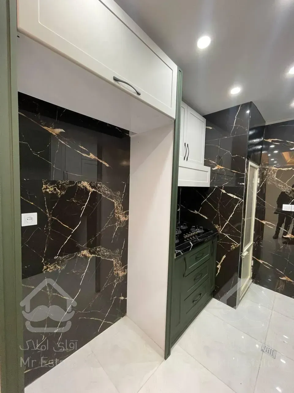 ۶۱متر/پارکینگ سندی/سند تکبرگ/سود دهی تضمینی