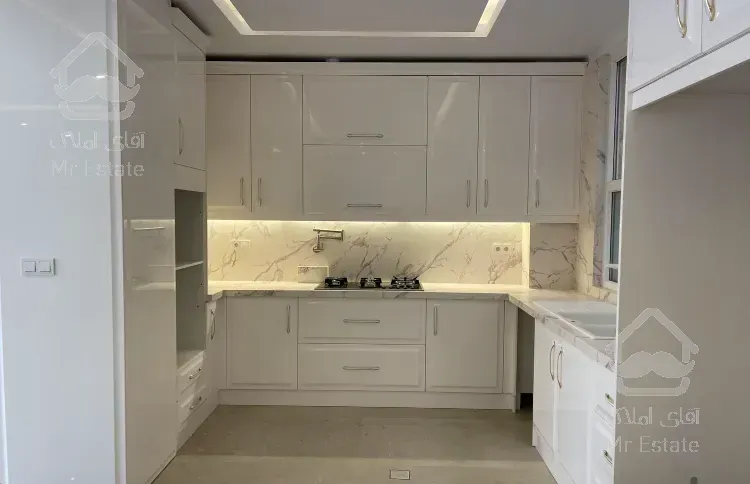 110 متر در تاپ ترین لوکیشن دروس