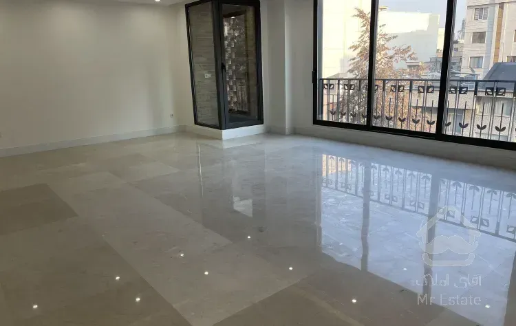 فروش 105 متری دیباجی