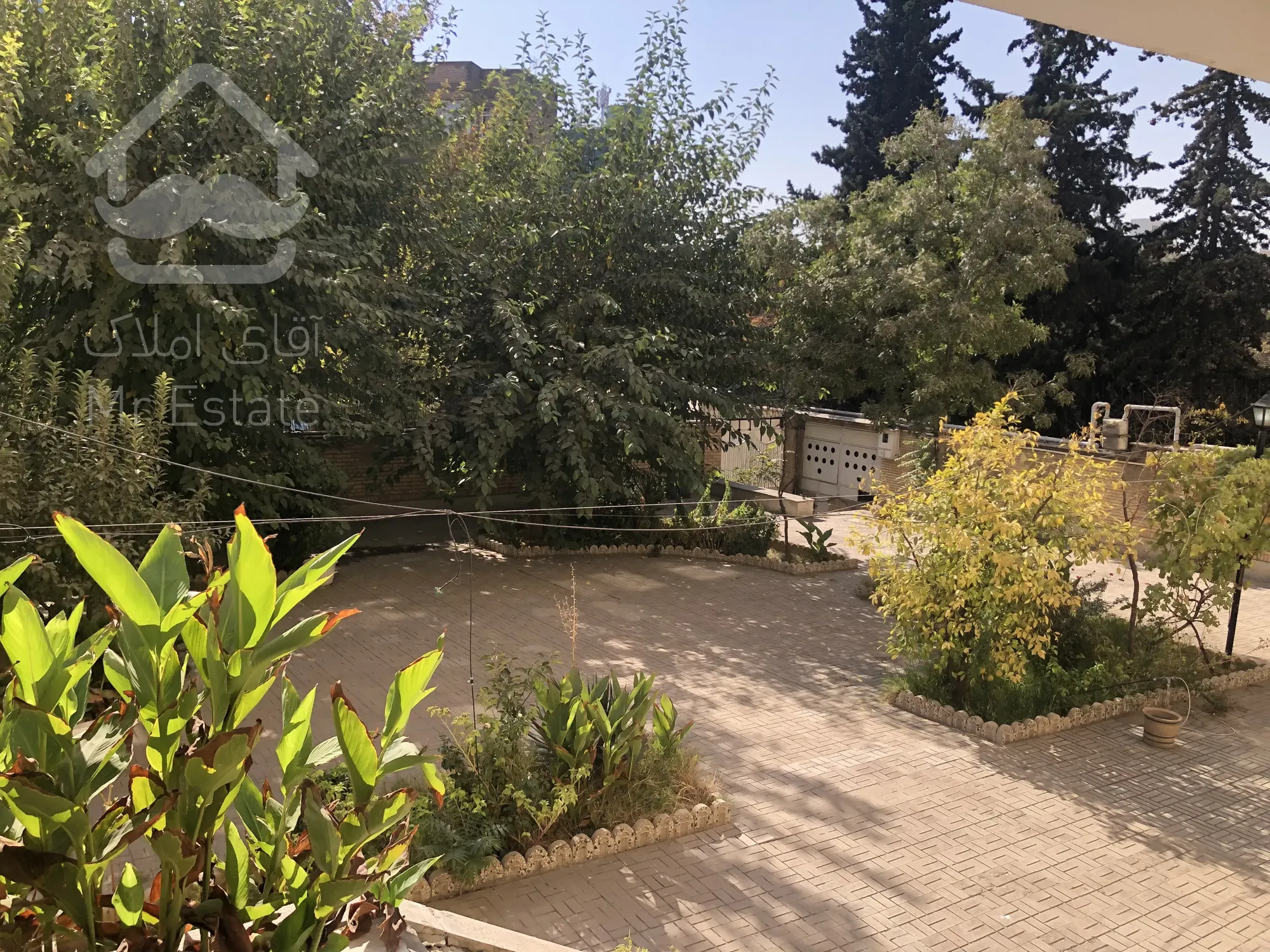 رهن آپارتمان۱۳۰متری۳خوابه شهرک غرب حسن سیف