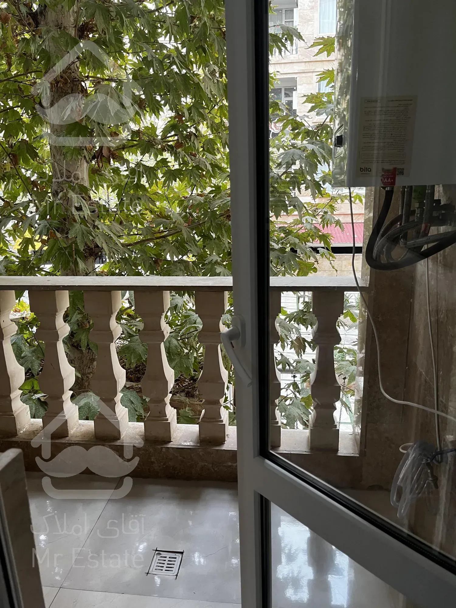 ١٣٠ متر ٢ خوابه خوش نقشه