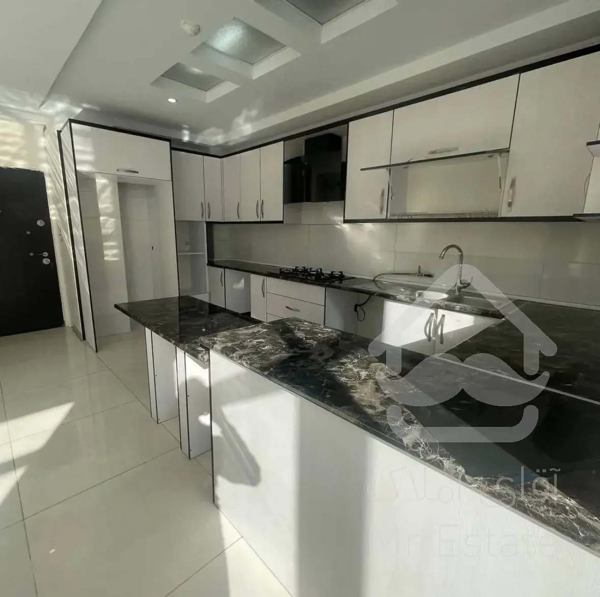 فروش آپارتمان ۸۰ متری ۲ خوابه فول امکانات در باغ فیض