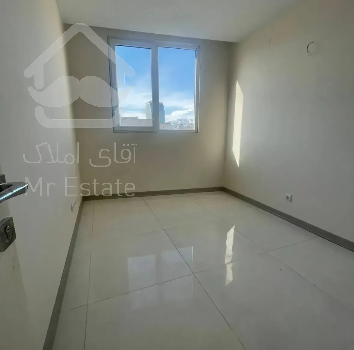 فروش آپارتمان ۸۰ متری ۲ خوابه فول امکانات در باغ فیض