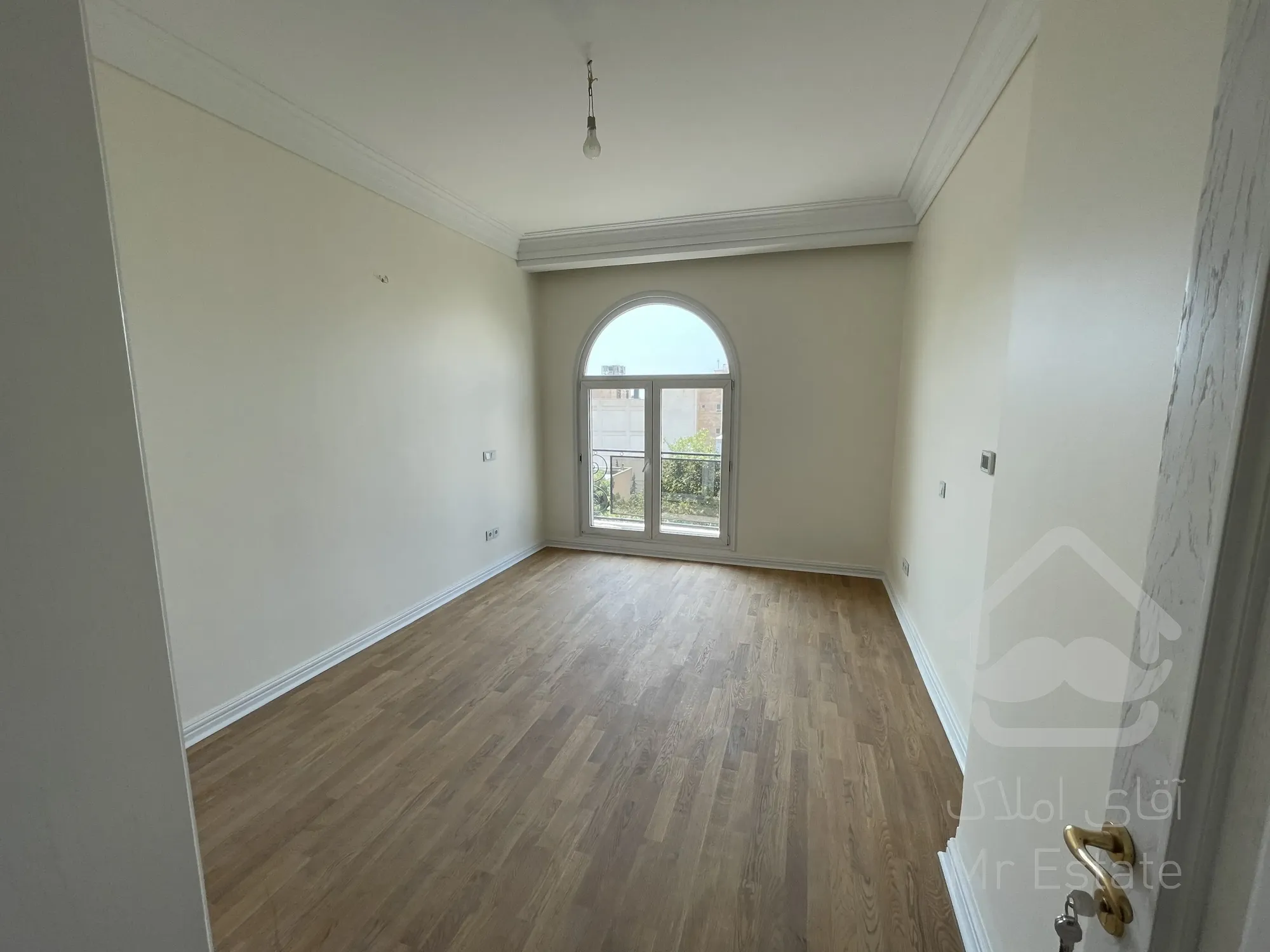 خرید آپارتمان ۲۴۰متر نیاوران فول مشاعات ویو بی نظیر