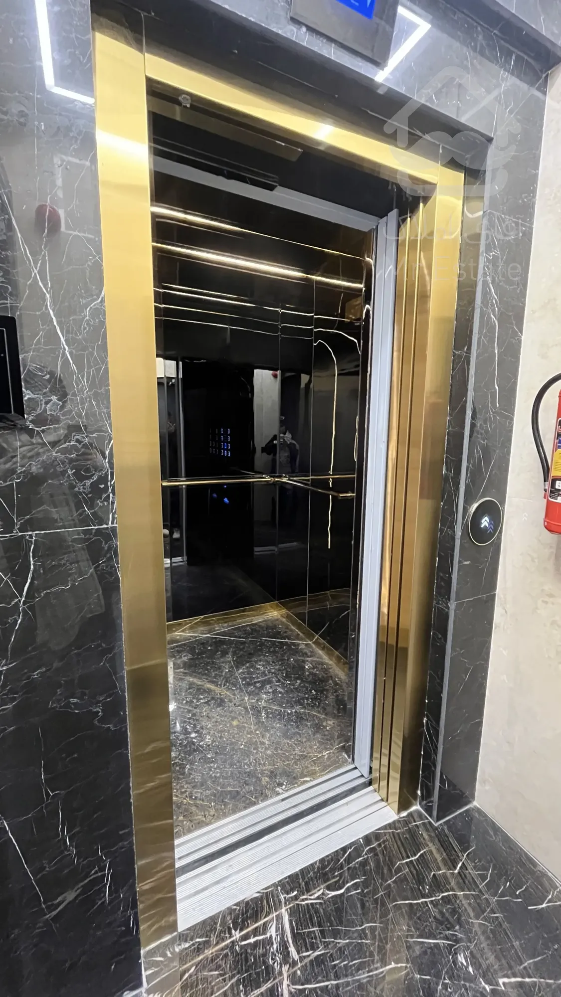 فروش واحد111متری اکازیون در سئول