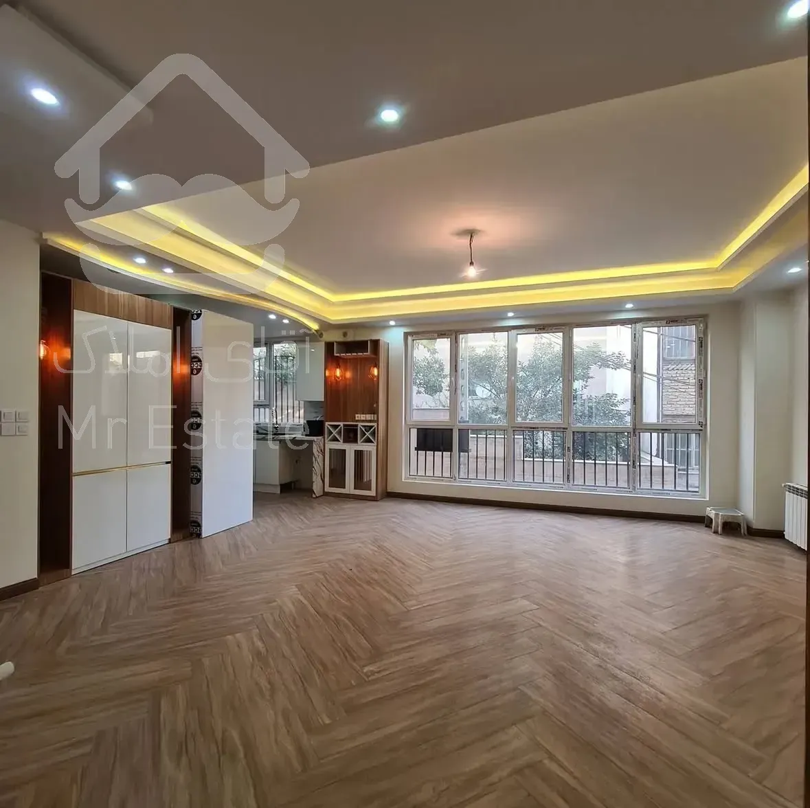 فروش آپارتمان ۹۷متری ۲خوابه فول امکانات سالن پرده خور در شهرک نفت