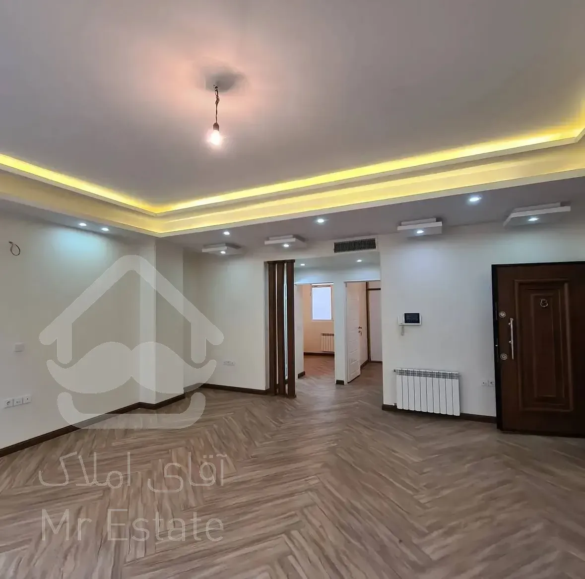 فروش آپارتمان ۹۷متری ۲خوابه فول امکانات سالن پرده خور در شهرک نفت