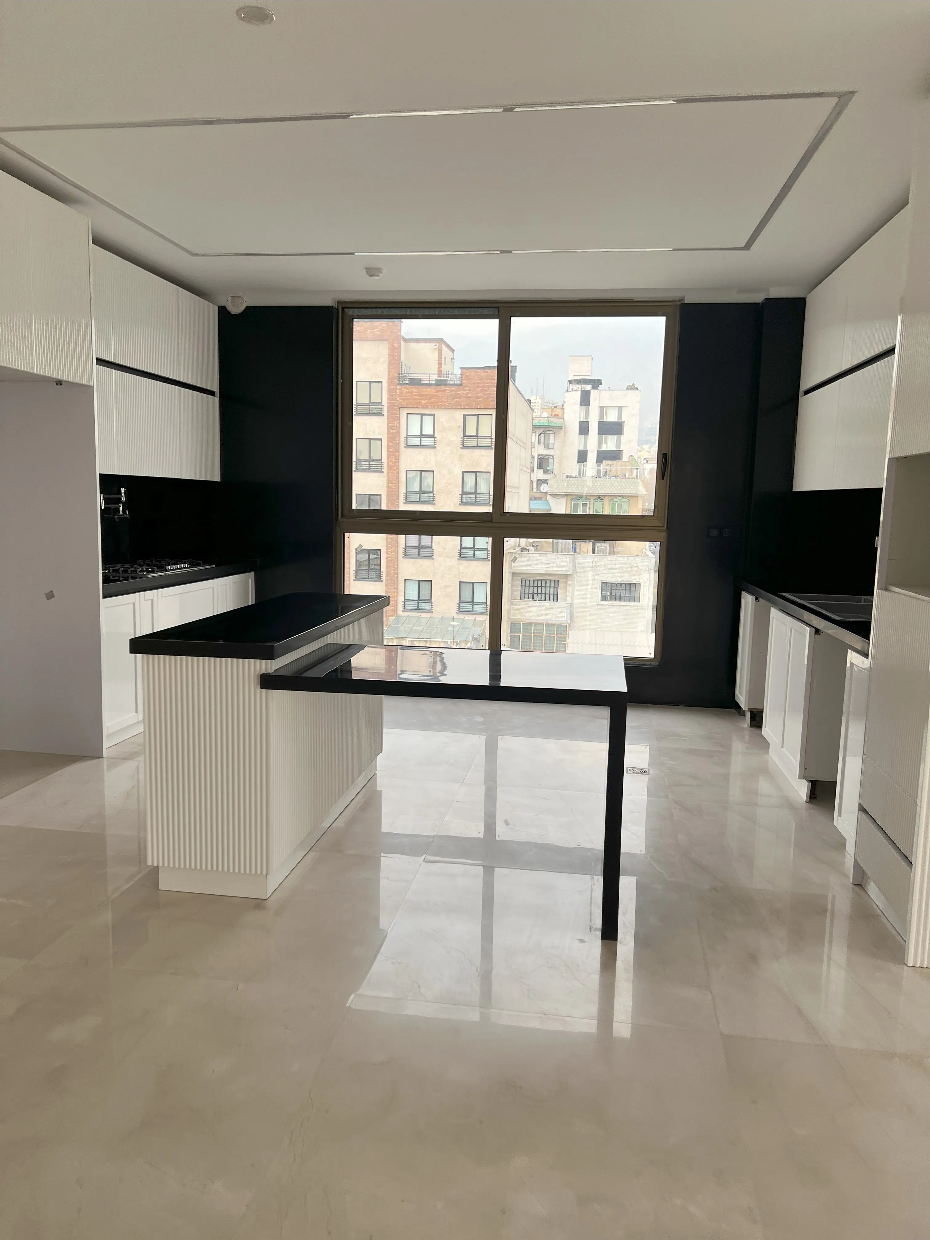 فروش ساختمان لاکچری به صورت یکجا