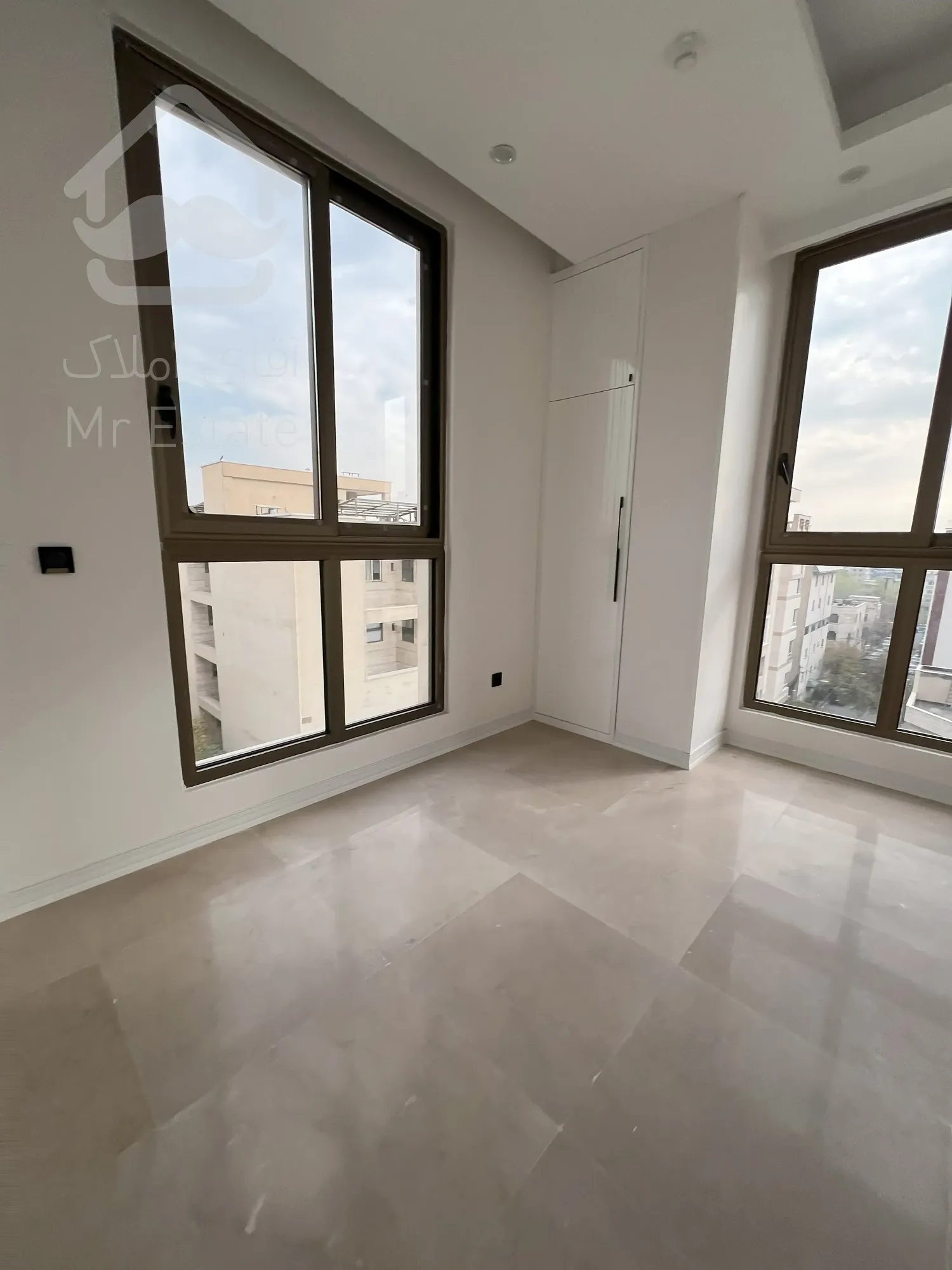 فروش واحد111متری اکازیون در سئول